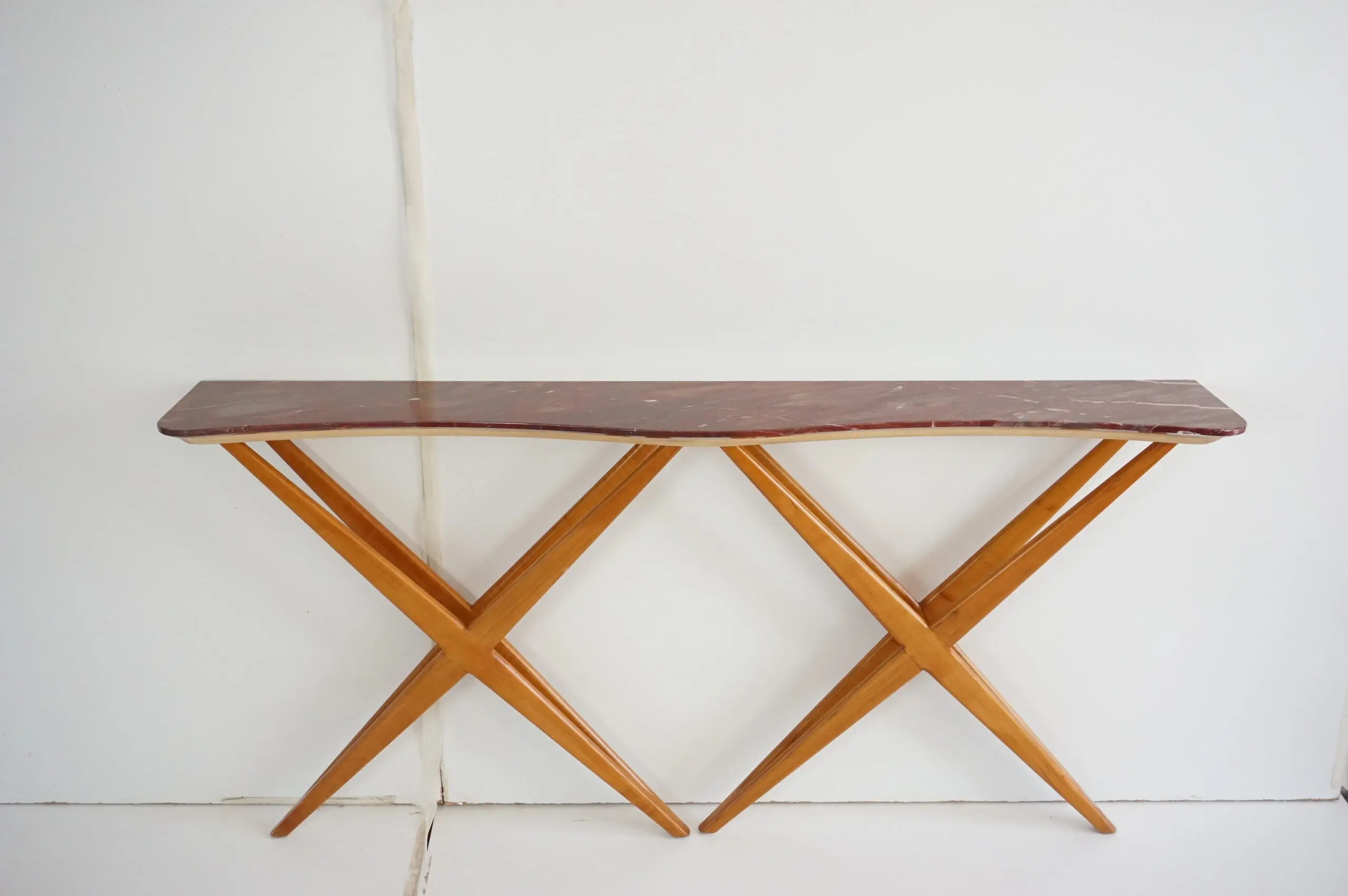 large Studio B.B.P.R. walnut and red marble top console, double X shaped, 1944 — image 3