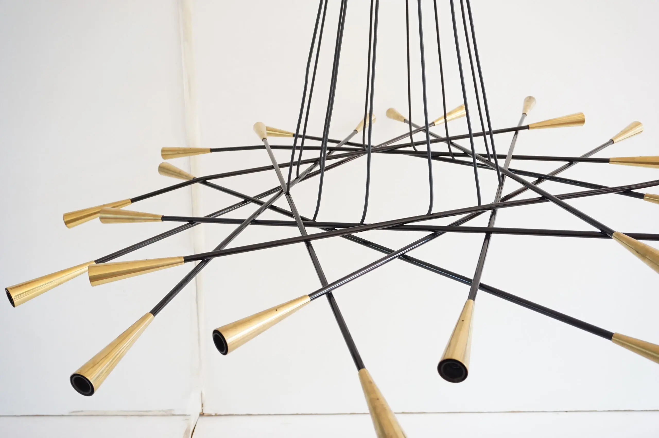 Stilnovo large 24 lights-arms brass ceiling lamp chandelier, Shanghai, 1950 — photo 9