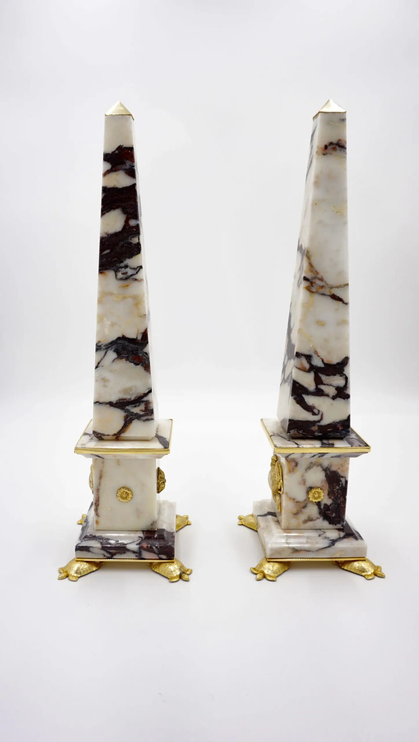 Pair of Breccia Medicea Marble and Bronze Obelisks, "Crabs", Limit.Edition 2018 — photo 4
