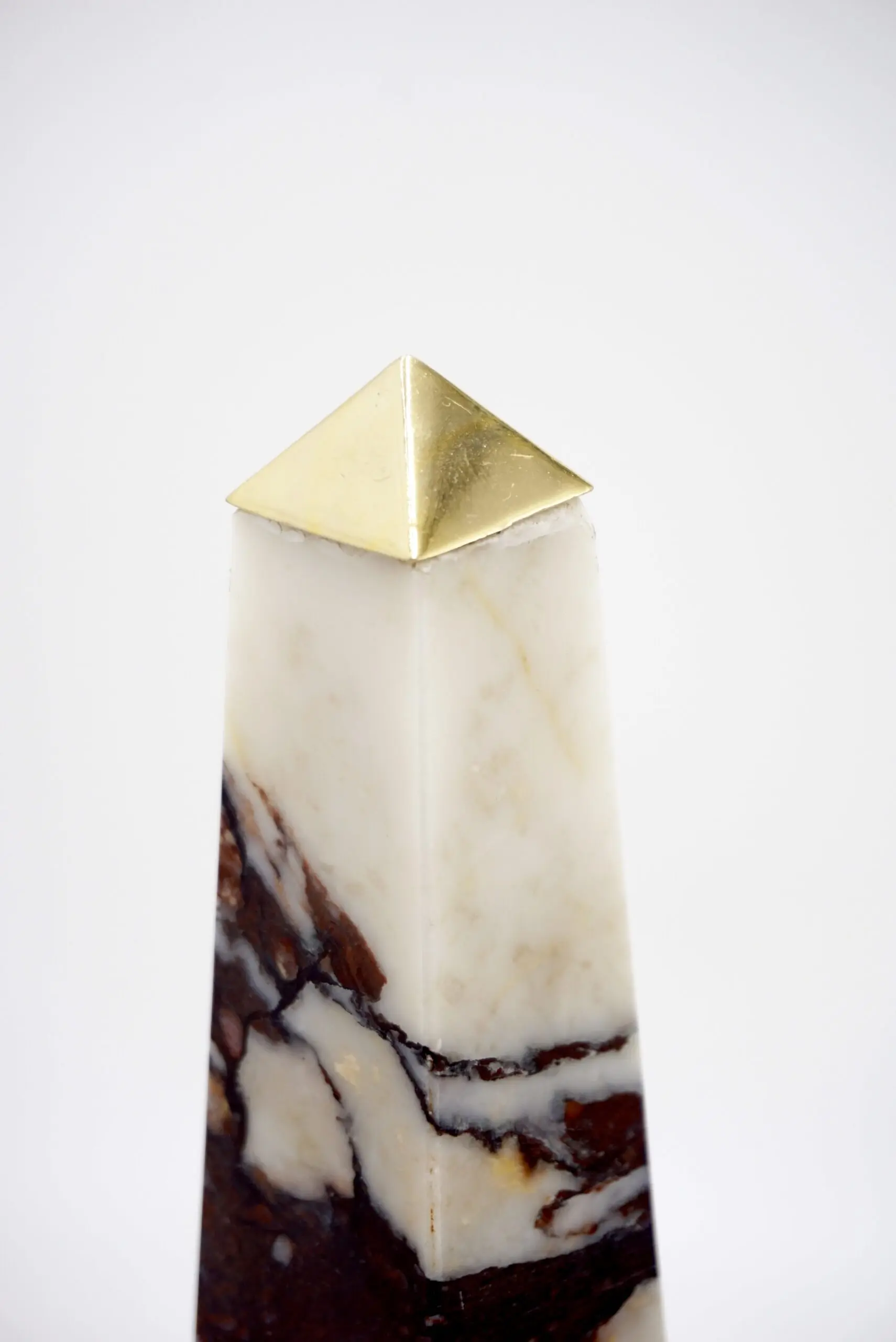 Pair of Breccia Medicea Marble and Bronze Obelisks, "Crabs", Limit.Edition 2018 — photo 13