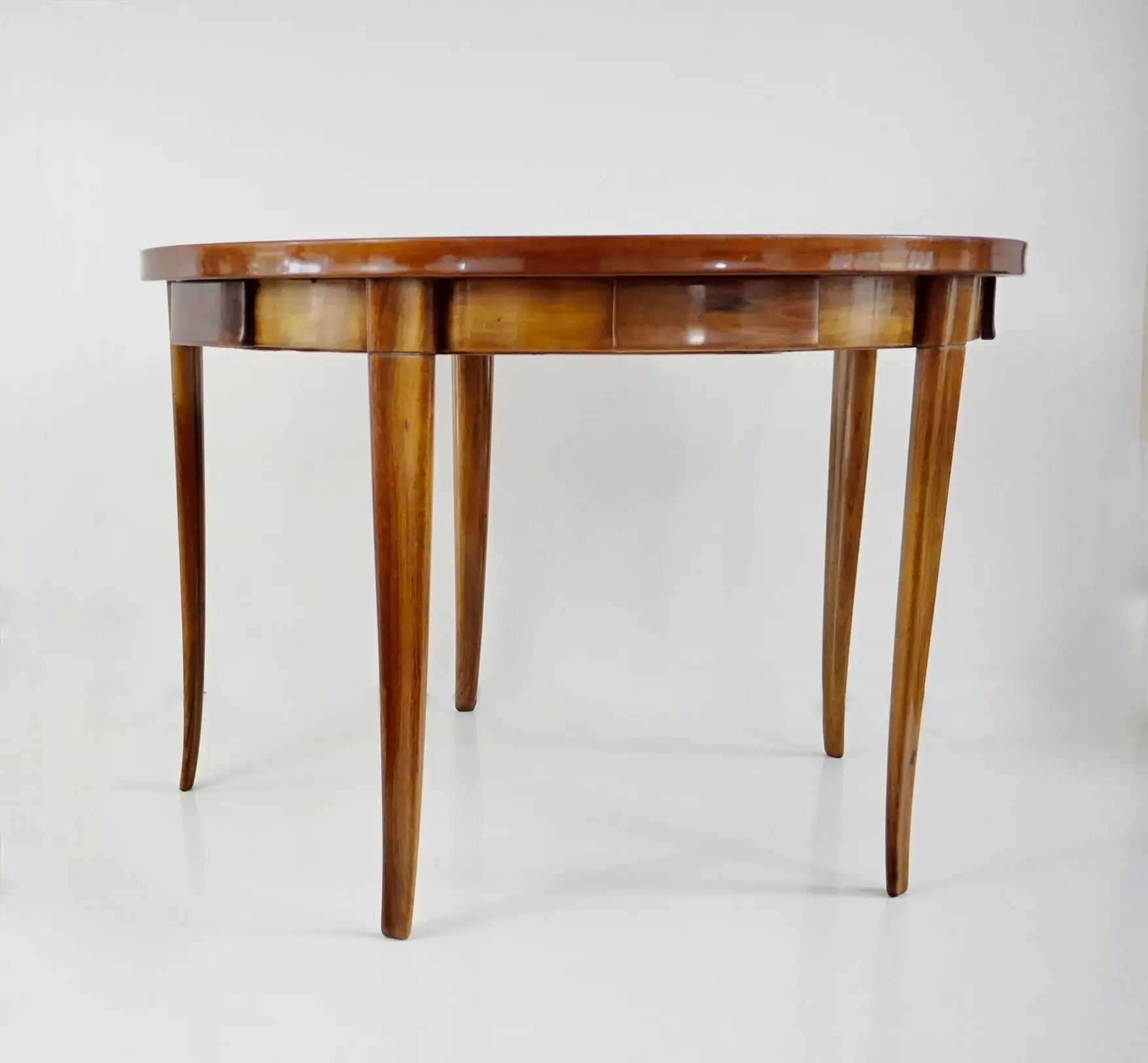 Paolo Buffa round center or game table, walnut, five hidden drawers, 1950 — Paolo Buffa