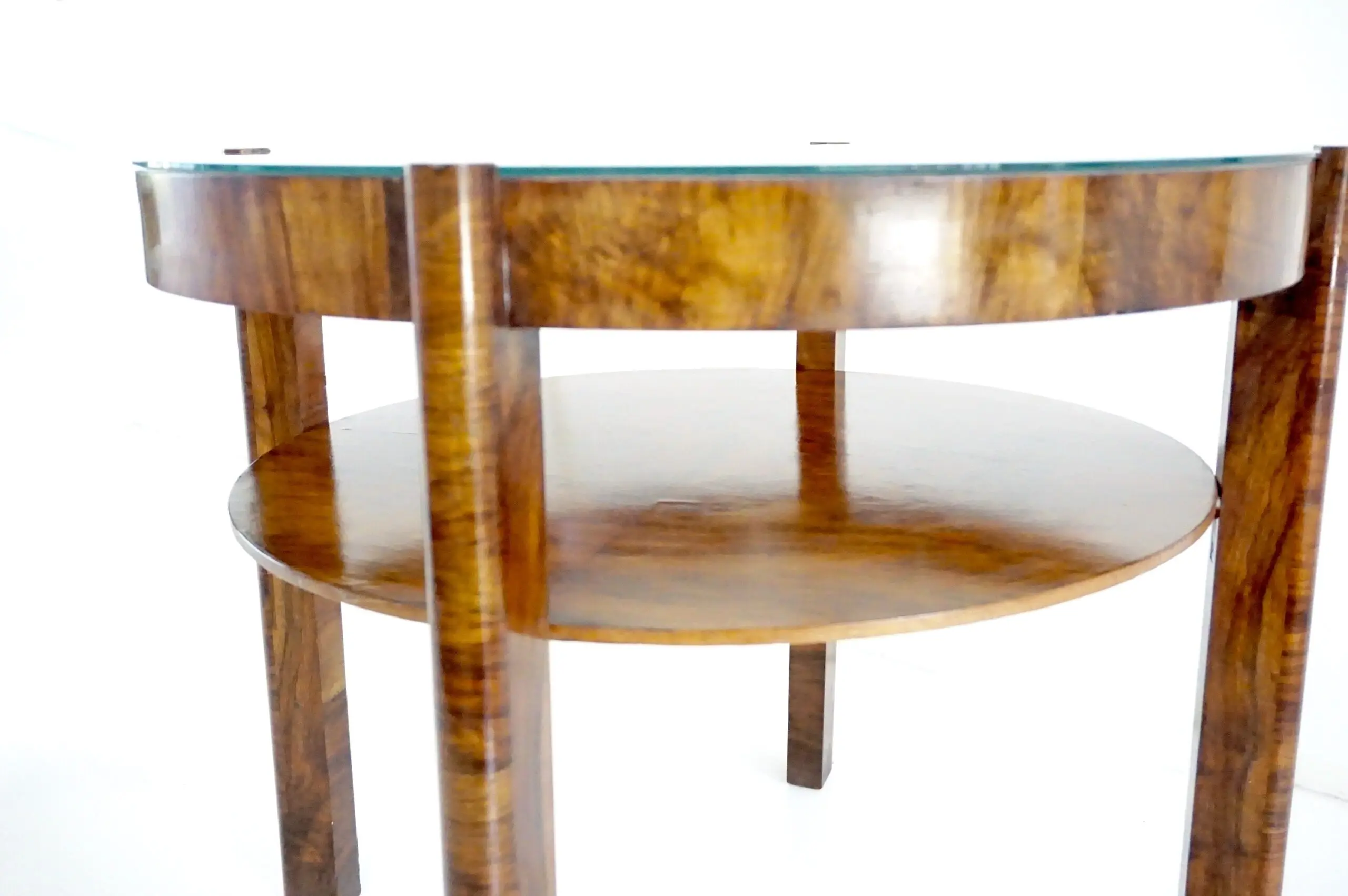 Osvaldo Borsani round walnut root deco coffee table, bi shelves, glass top, 1931 — photo 9
