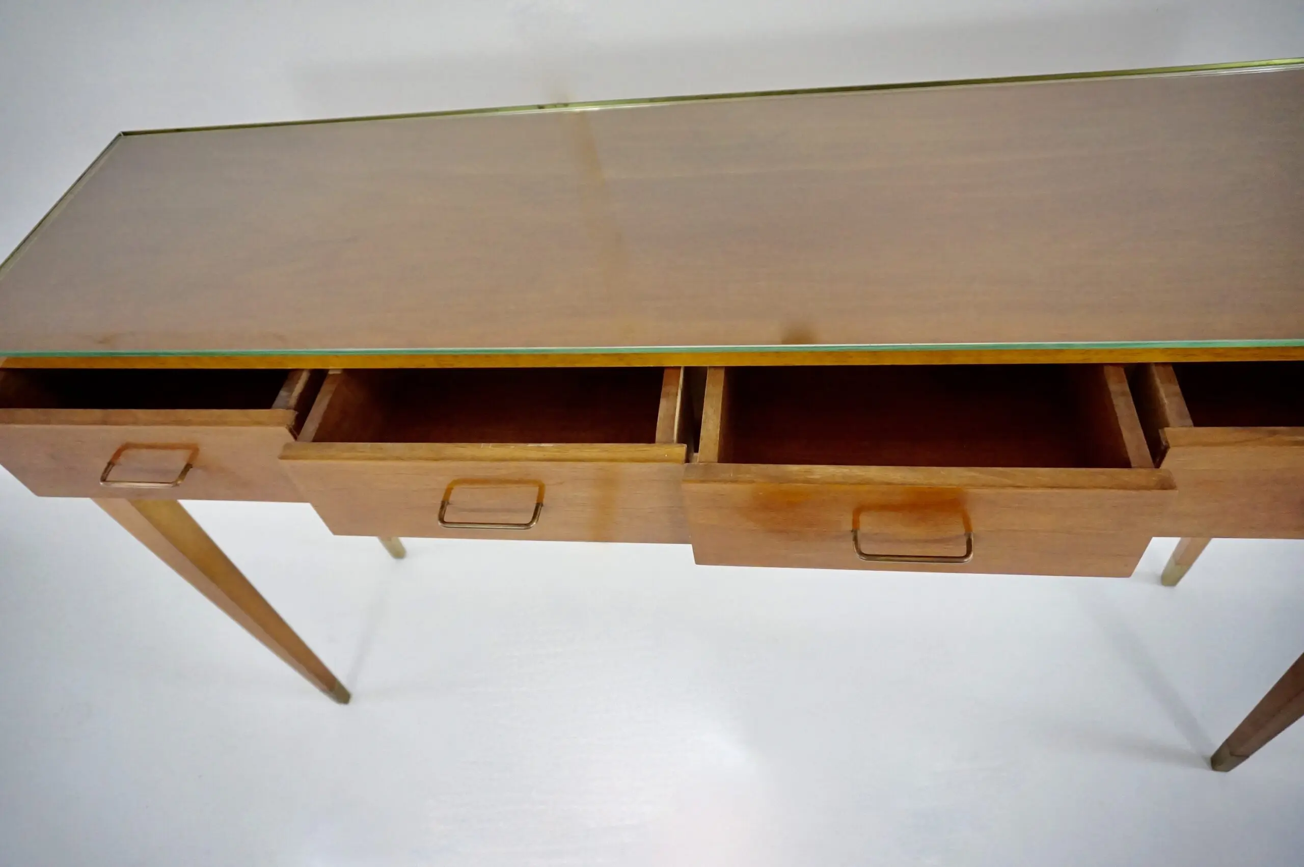Fine Gio Ponti large unique console table, four drawers, cherrywood, brass, 1955 — photo 9