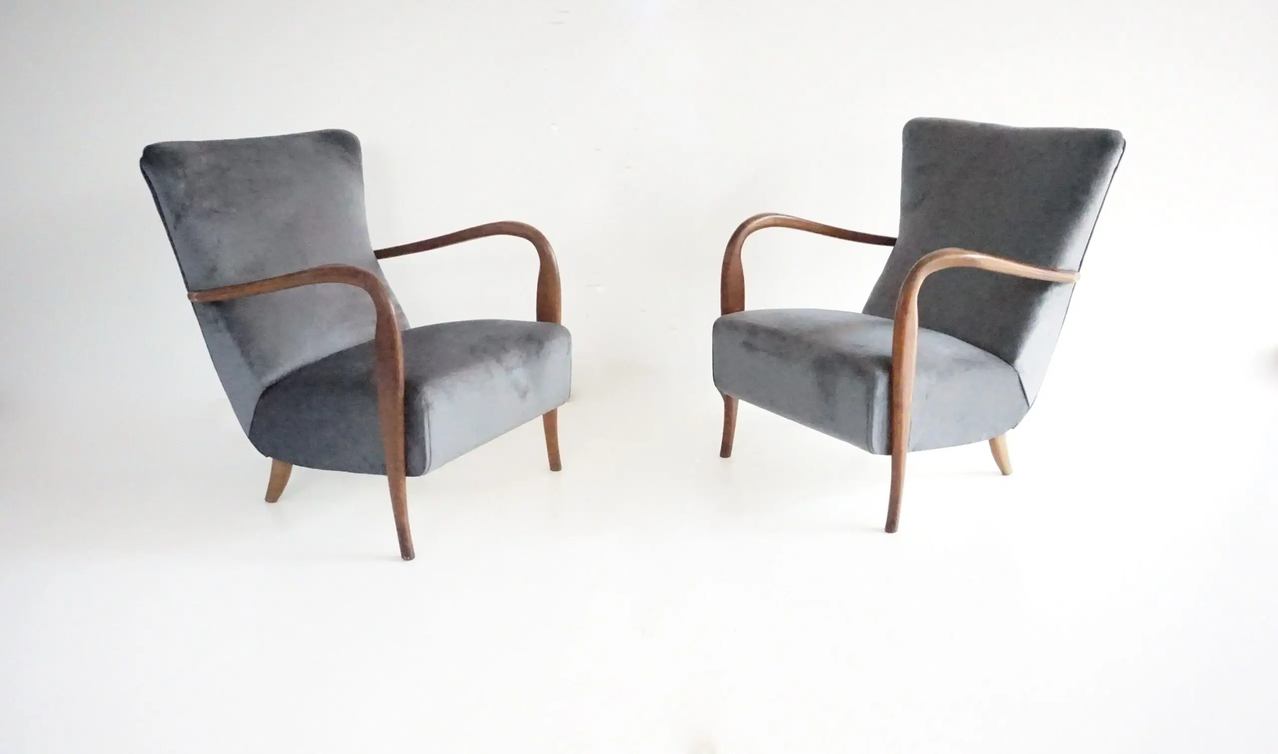 pair of wood and grey velvet armchairs mod. 401 from Cassina, Meda, 1940 — photo 21