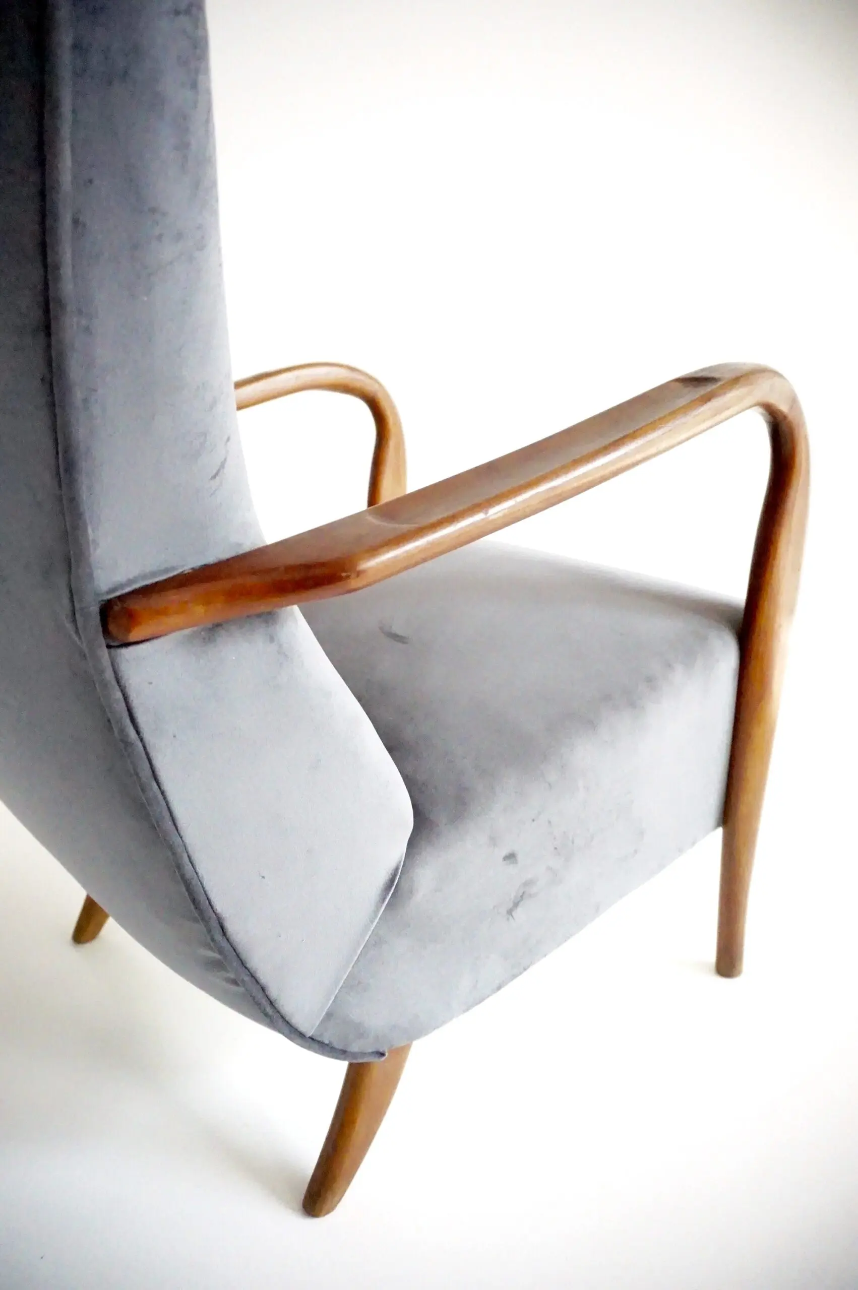 pair of wood and grey velvet armchairs mod. 401 from Cassina, Meda, 1940 — photo 14