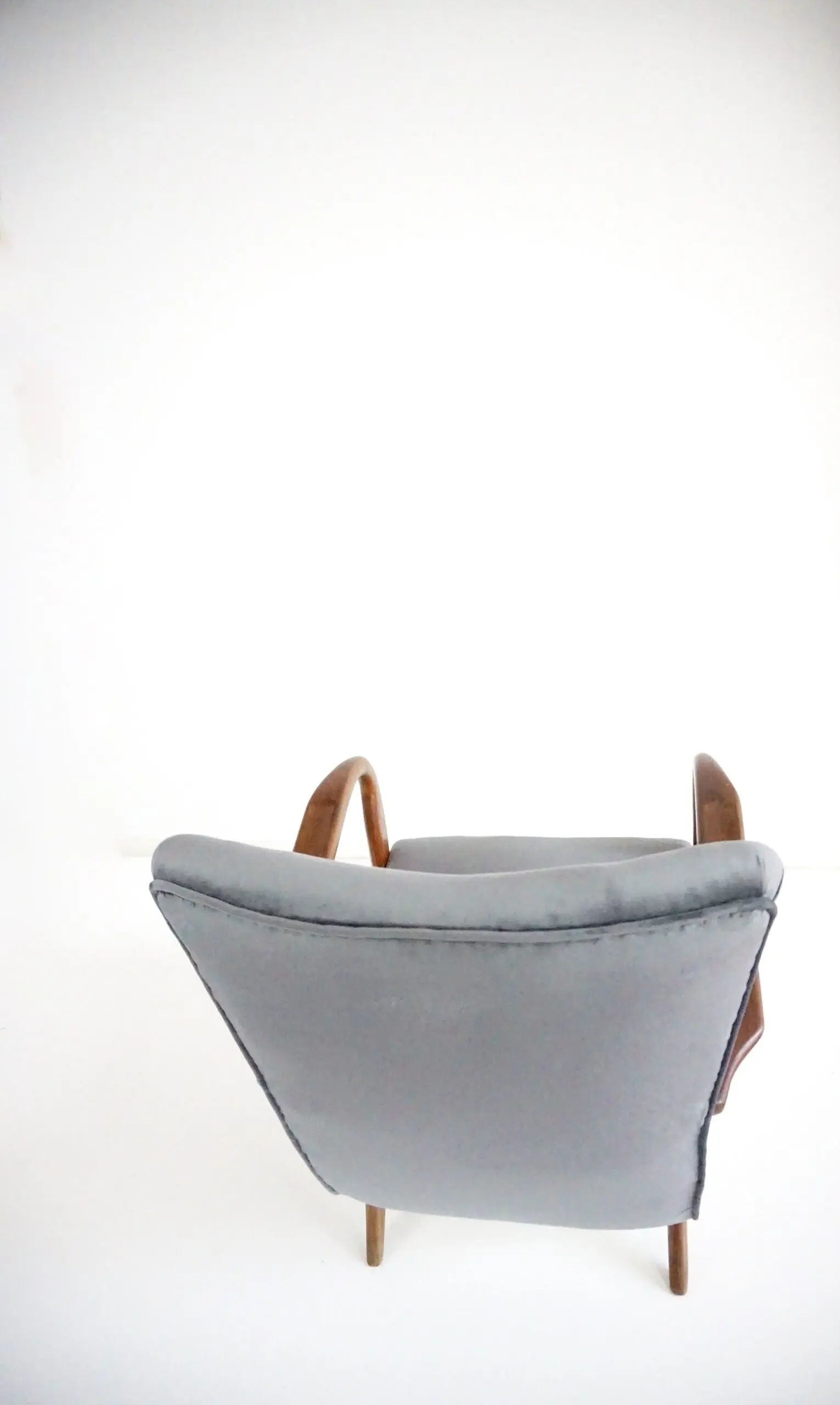 pair of wood and grey velvet armchairs mod. 401 from Cassina, Meda, 1940 — photo 20