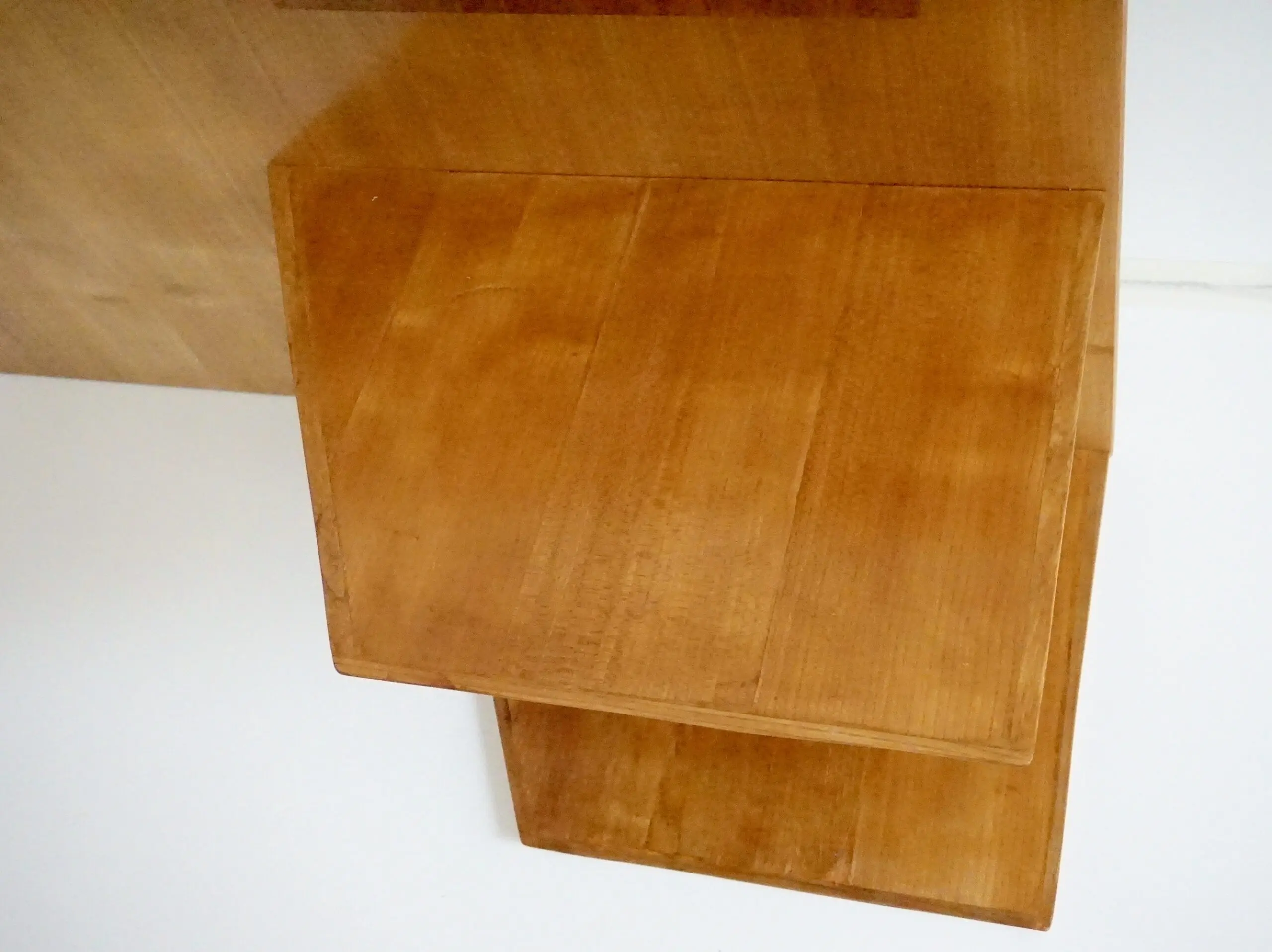 Gio Ponti pair of rare elm wood Headboards fitted bedside tables, Hotel Royal, 1955 — photo 8