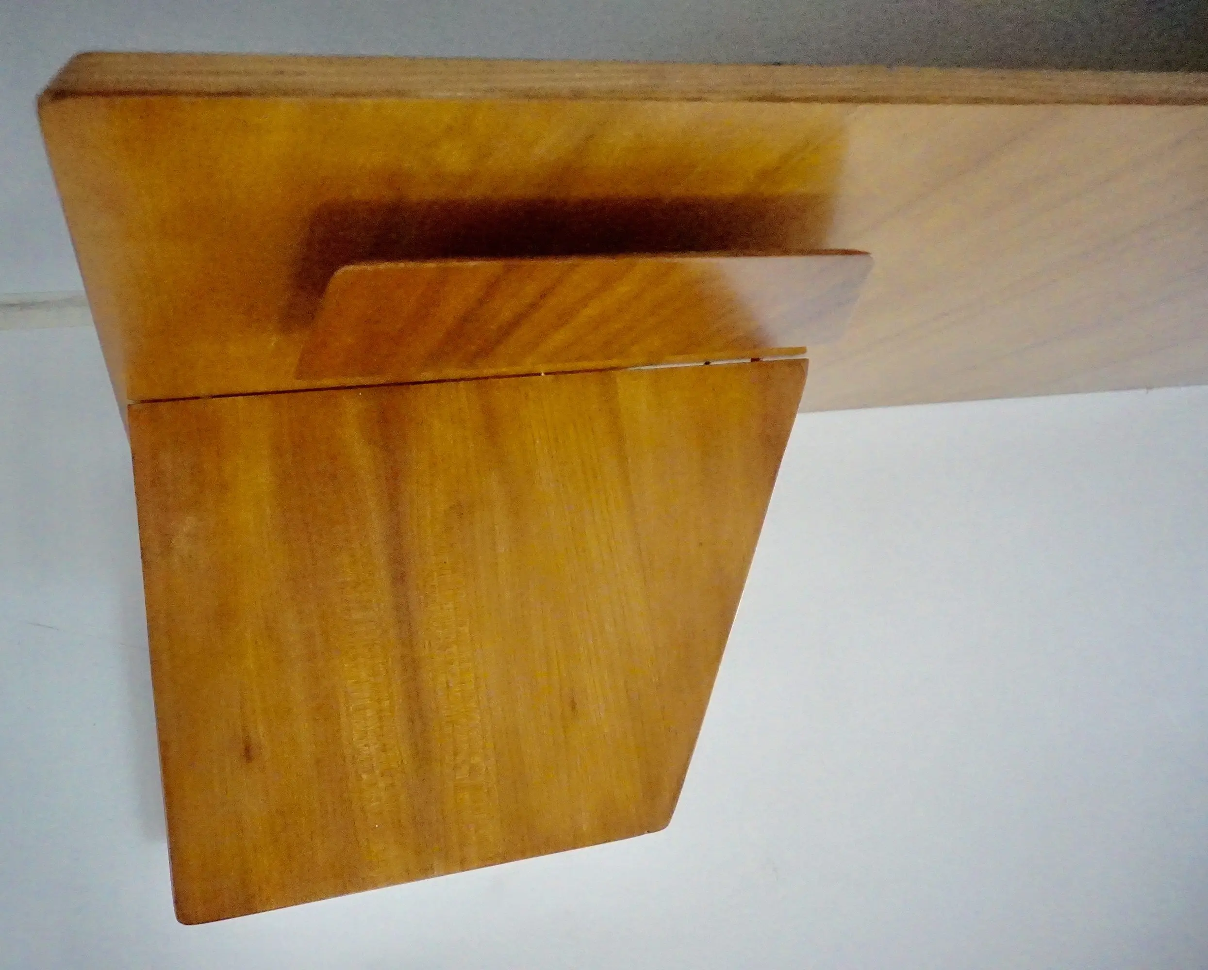 Gio Ponti pair of rare elm wood Headboards fitted bedside tables, Hotel Royal, 1955 — photo 19