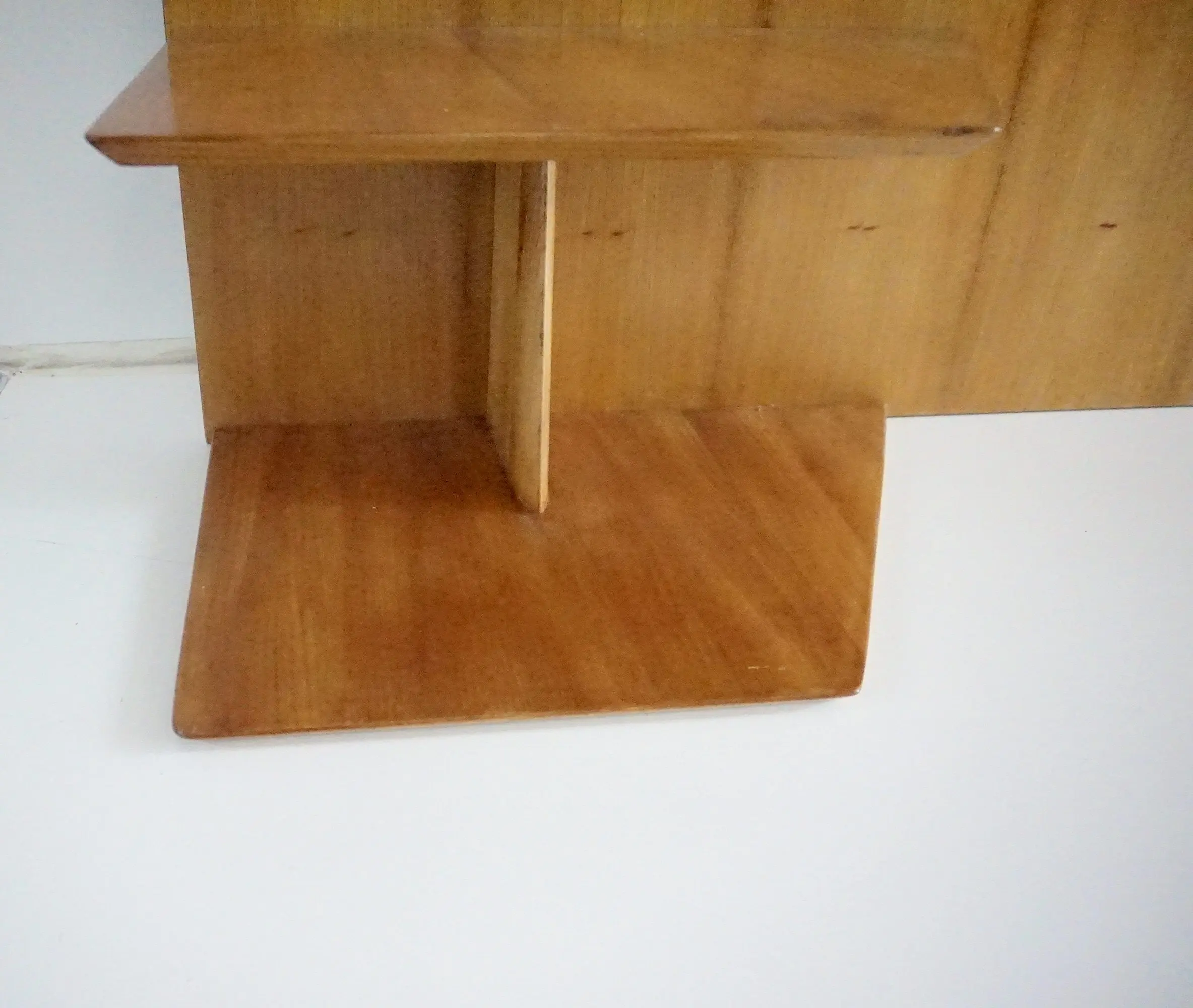 Gio Ponti pair of rare elm wood Headboards fitted bedside tables, Hotel Royal, 1955 — photo 15
