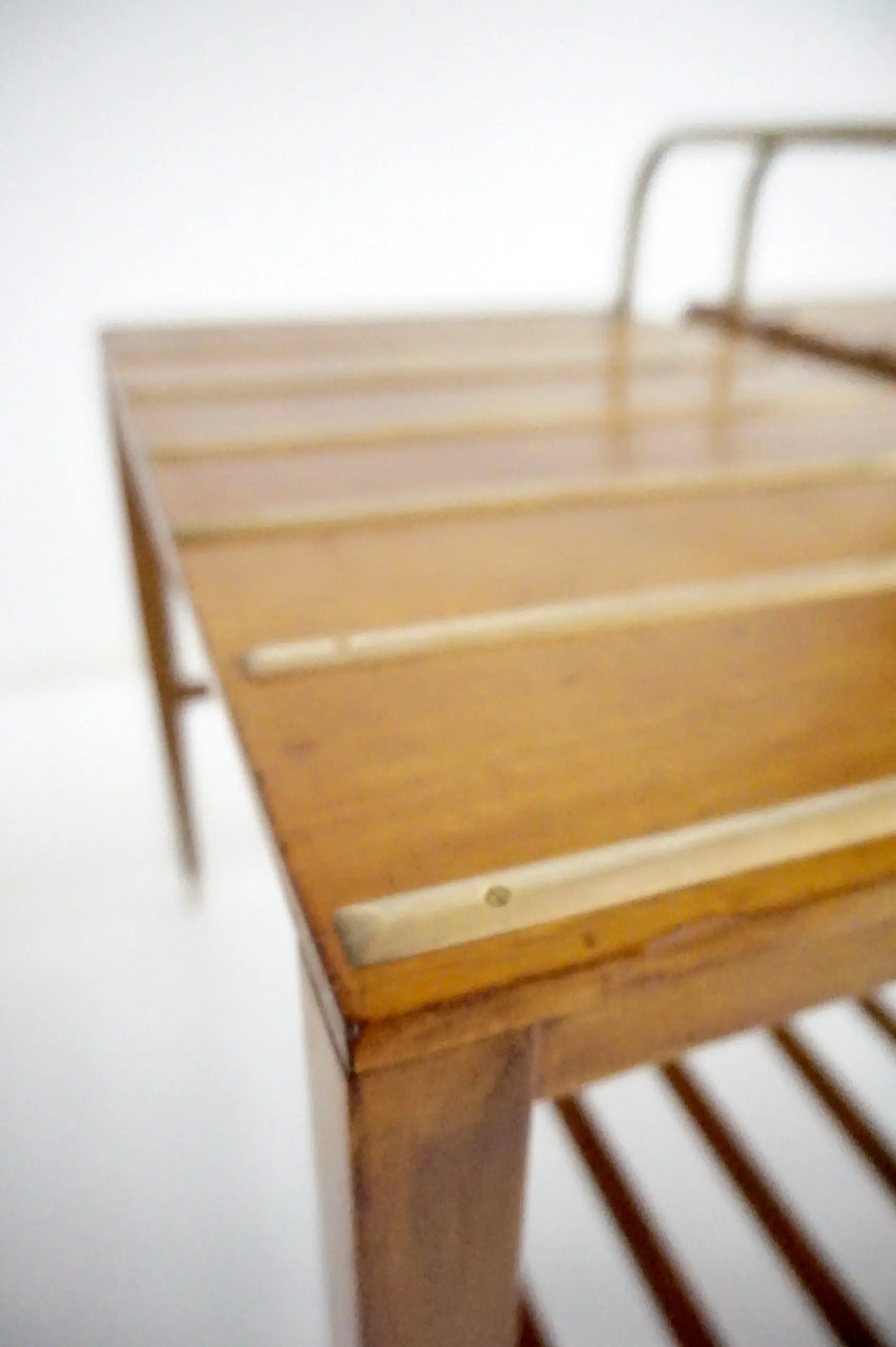 Pair of Gio Ponti Walnut Side Tables, Luggage Racks for Hotel Royal Naples, 1955 — photo 11