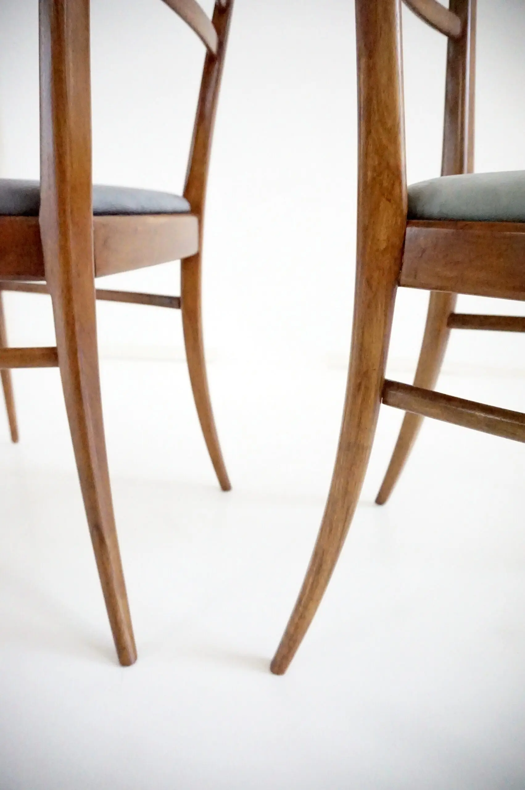 fine set of 6 Melchiorre Bega walnut  and velvet high back dining chairs, 1950 — photo 12