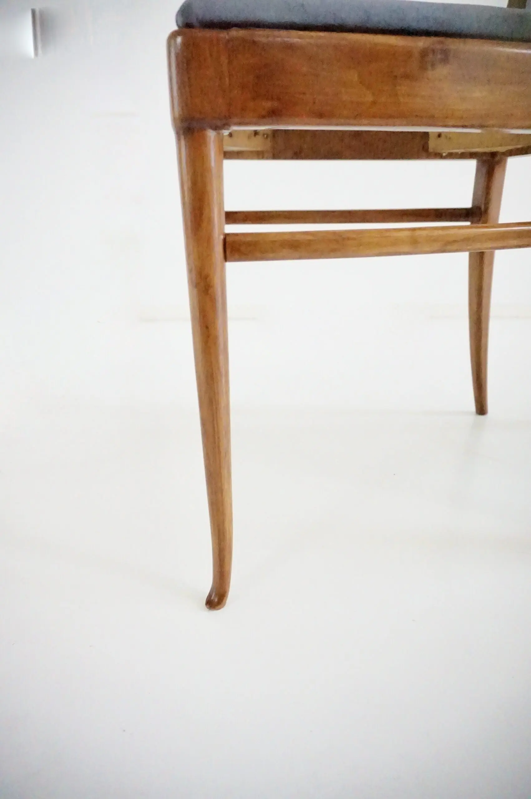 fine set of 6 Melchiorre Bega walnut  and velvet high back dining chairs, 1950 — photo 11