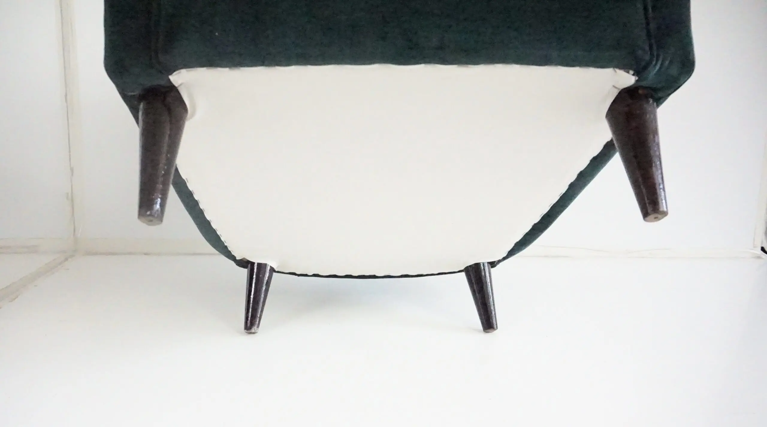 pair of fine Maurizio Tempestini forest green velvet armchairs, Florence, 1938 — photo 17