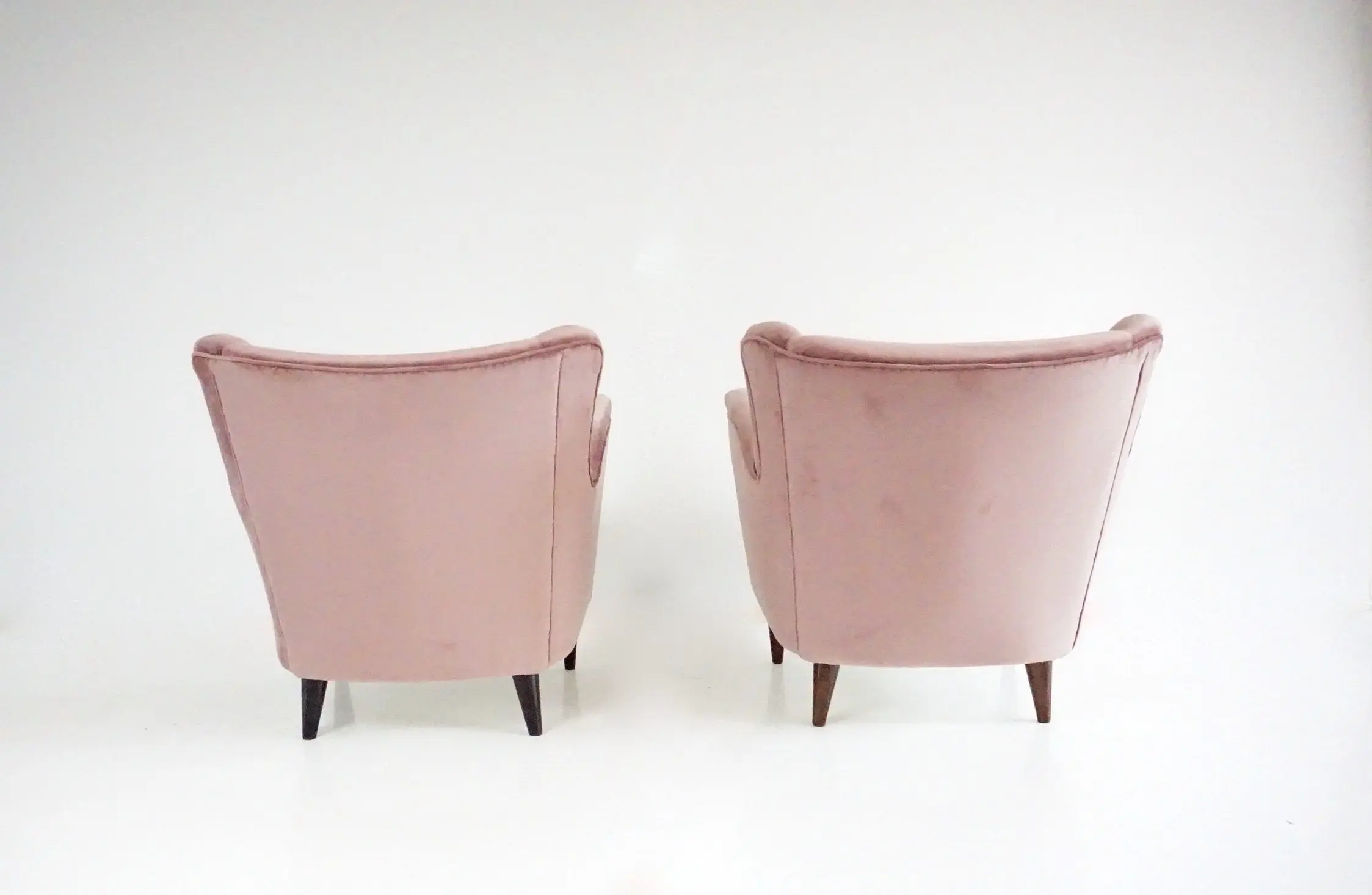 pair of fine Maurizio Tempestini old rose  velvet armchairs, Florence, 1938 — photo 7