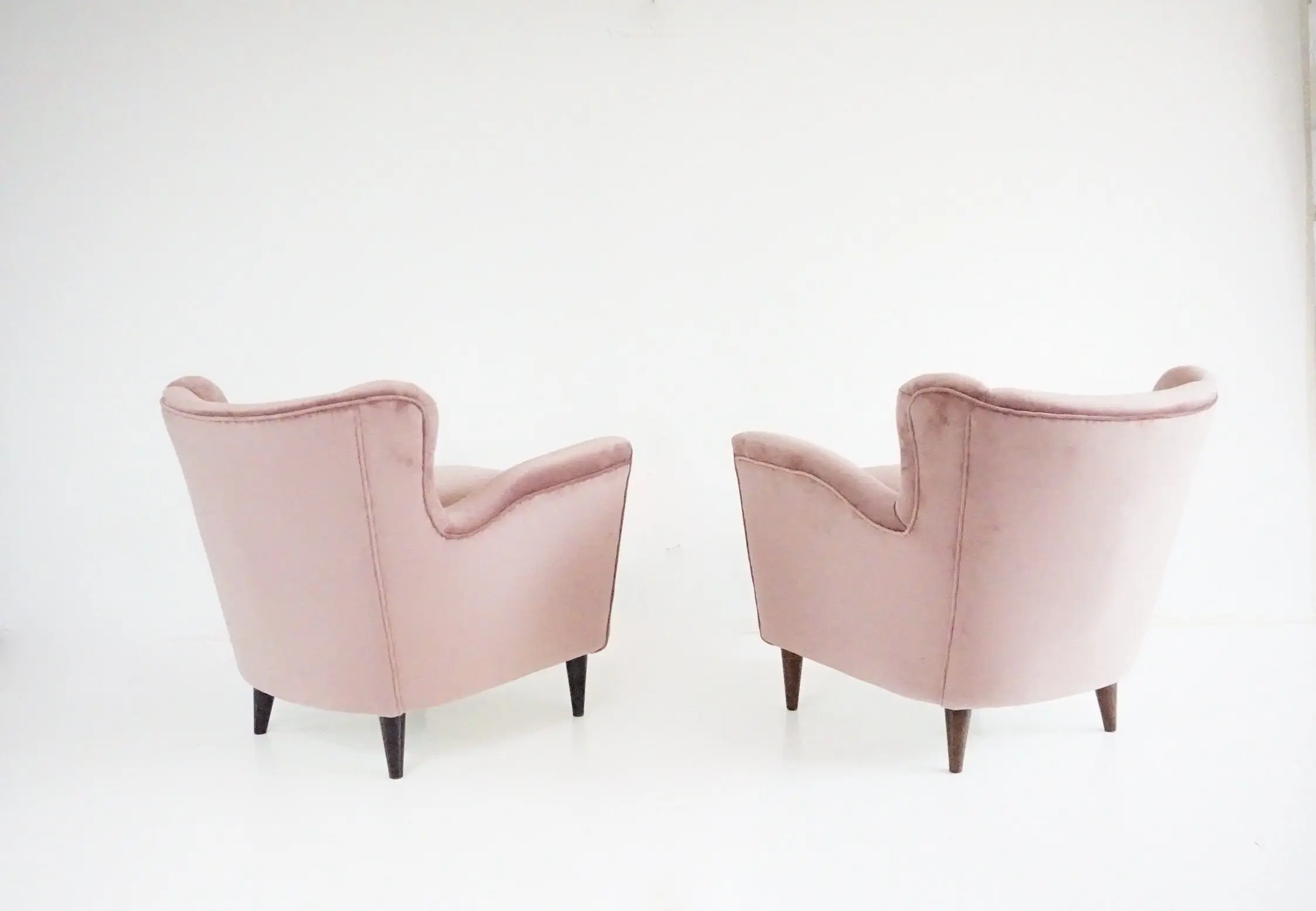 pair of fine Maurizio Tempestini old rose  velvet armchairs, Florence, 1938 — photo 8