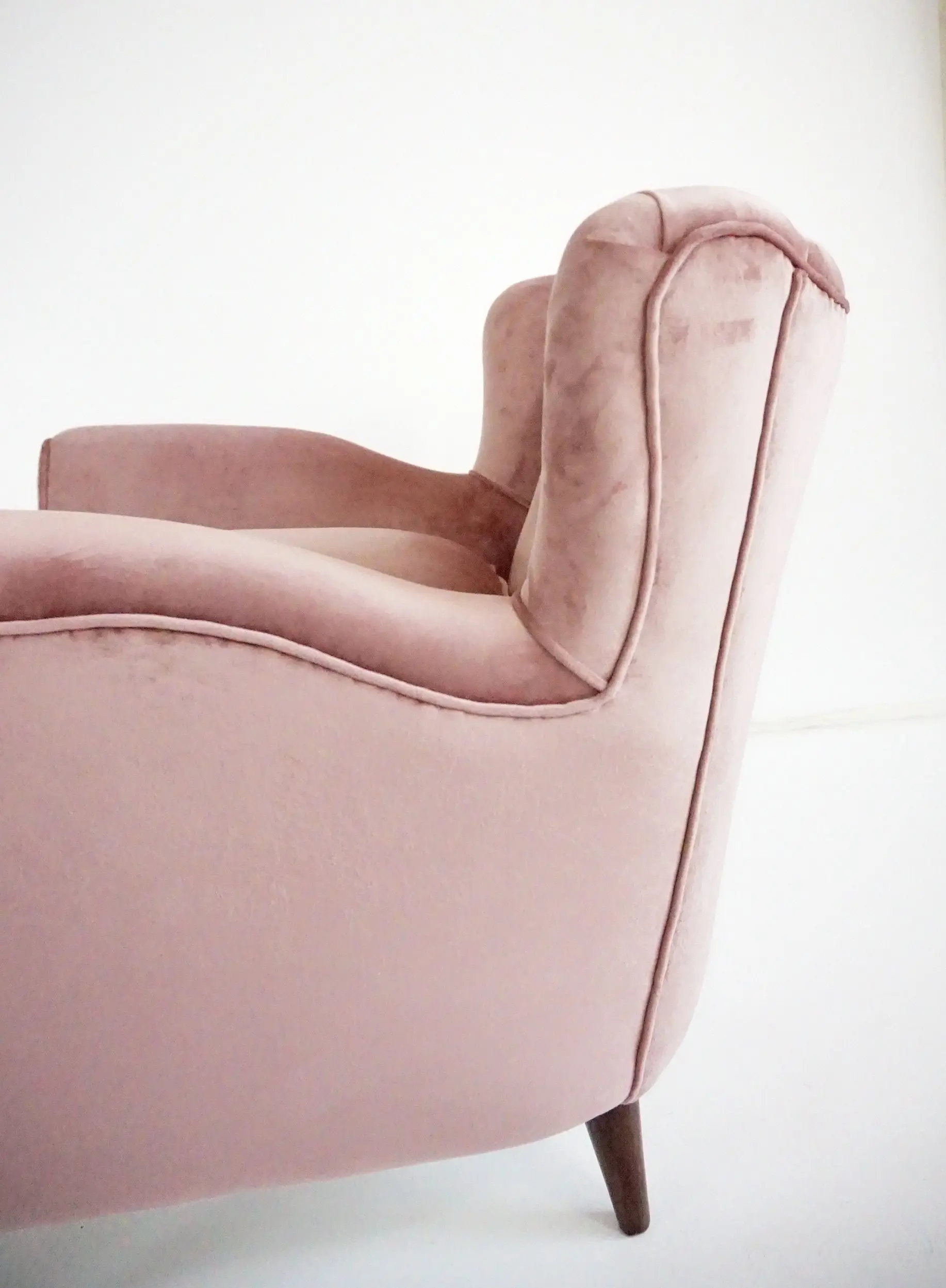 pair of fine Maurizio Tempestini old rose  velvet armchairs, Florence, 1938 — photo 9