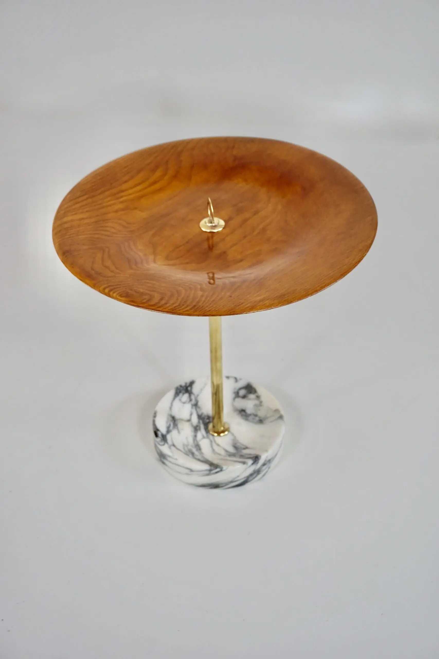 round occasional side table, ash, brass and marble C5 Lorenzo Ciompi, 2025 — photo 12