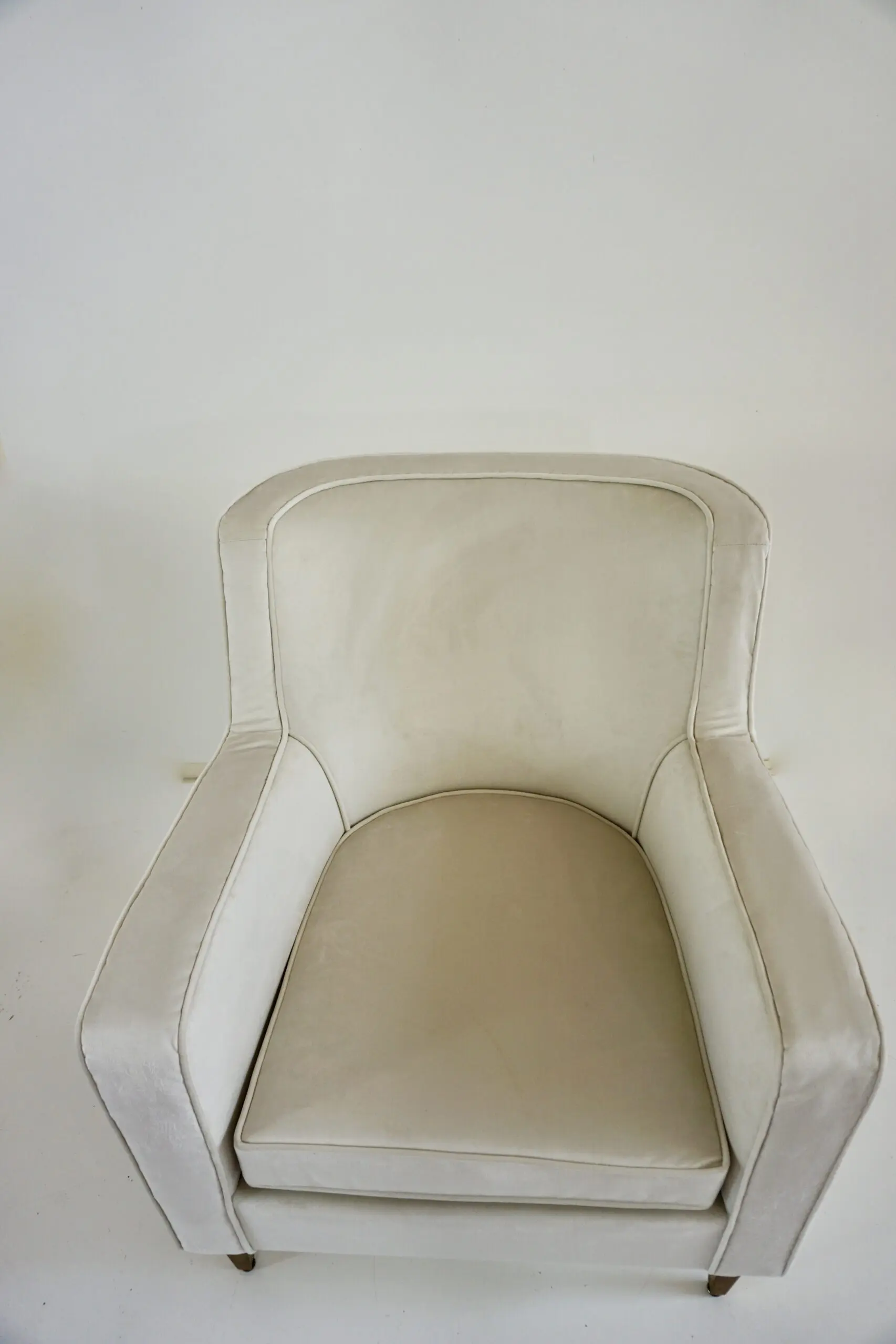 pair of GIO PONTI armchairs white velvet  brass feet for private residence 1955 — photo 11