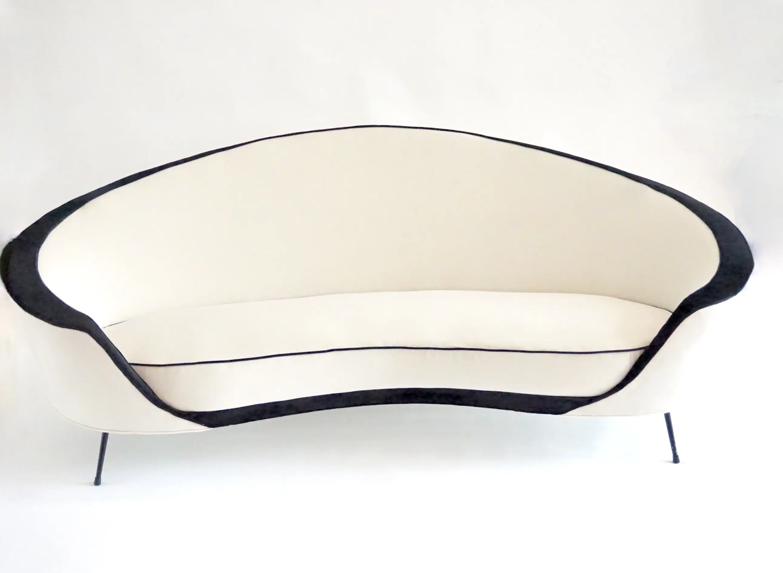 large Ico Parisi 812 three seat sofa, prototype, executed by A. Colombo 1953 — Ico Parisi