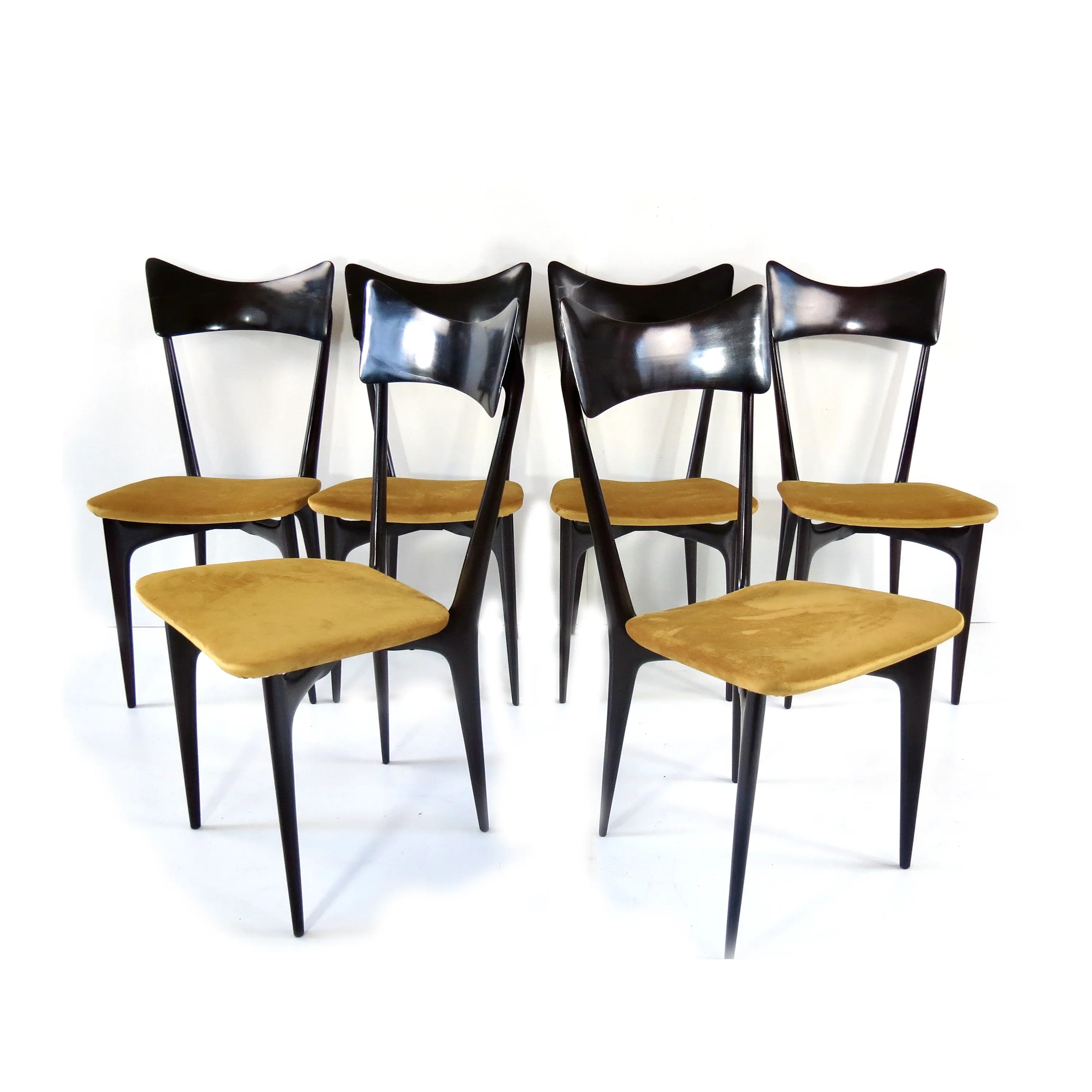 Set of Six Ico and Luisa Parisi Ebonized Dining Chairs by Ariberto Colombo, 1952 — Ico Parisi
