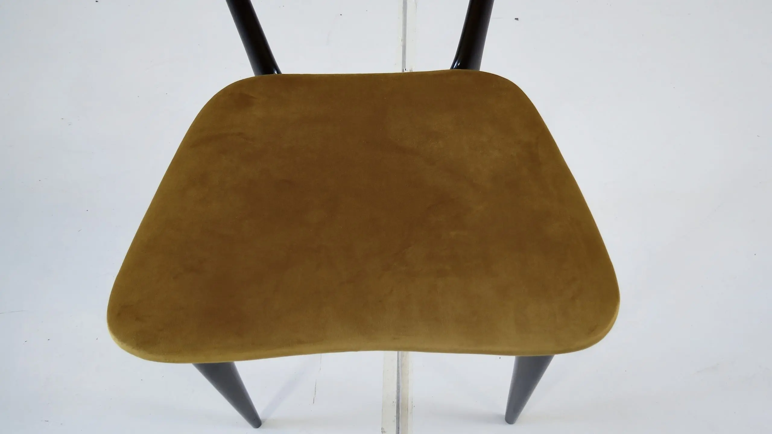 Set of Six Ico and Luisa Parisi Ebonized Dining Chairs by Ariberto Colombo, 1952 — photo 17