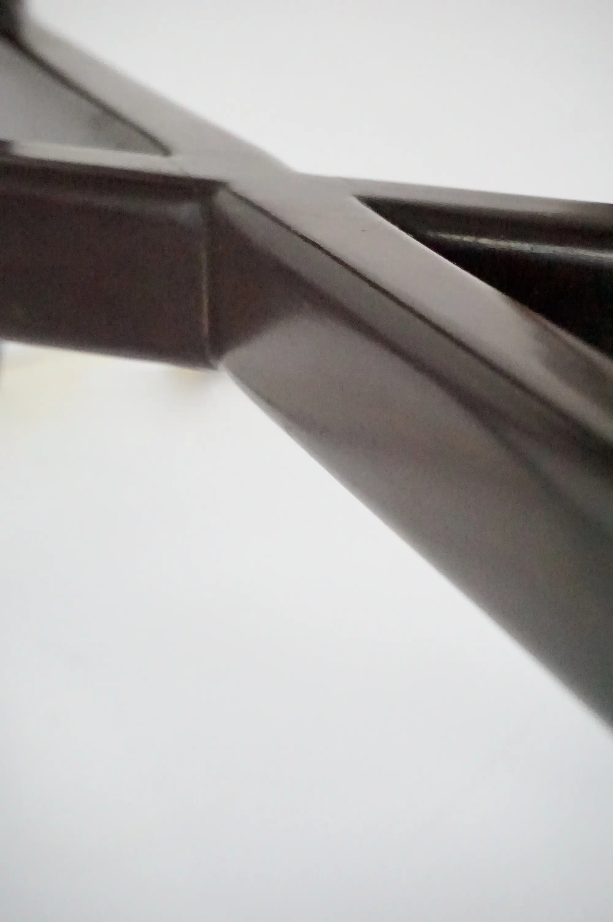 large Gio Ponti coffee table, walnut and Fontana arte thick glass, 1940 — photo 11