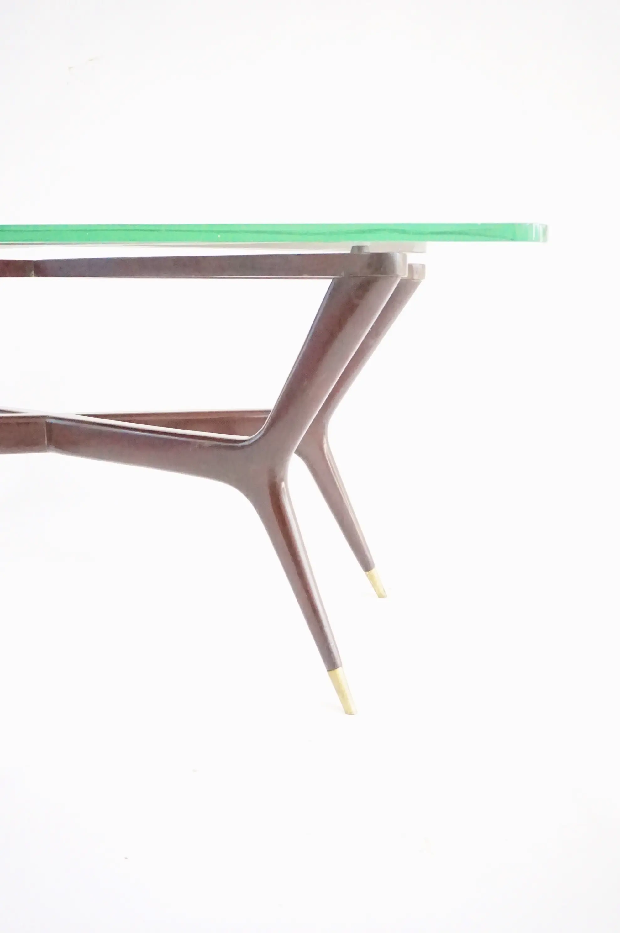 large Gio Ponti coffee table, walnut and Fontana arte thick glass, 1940 — photo 7