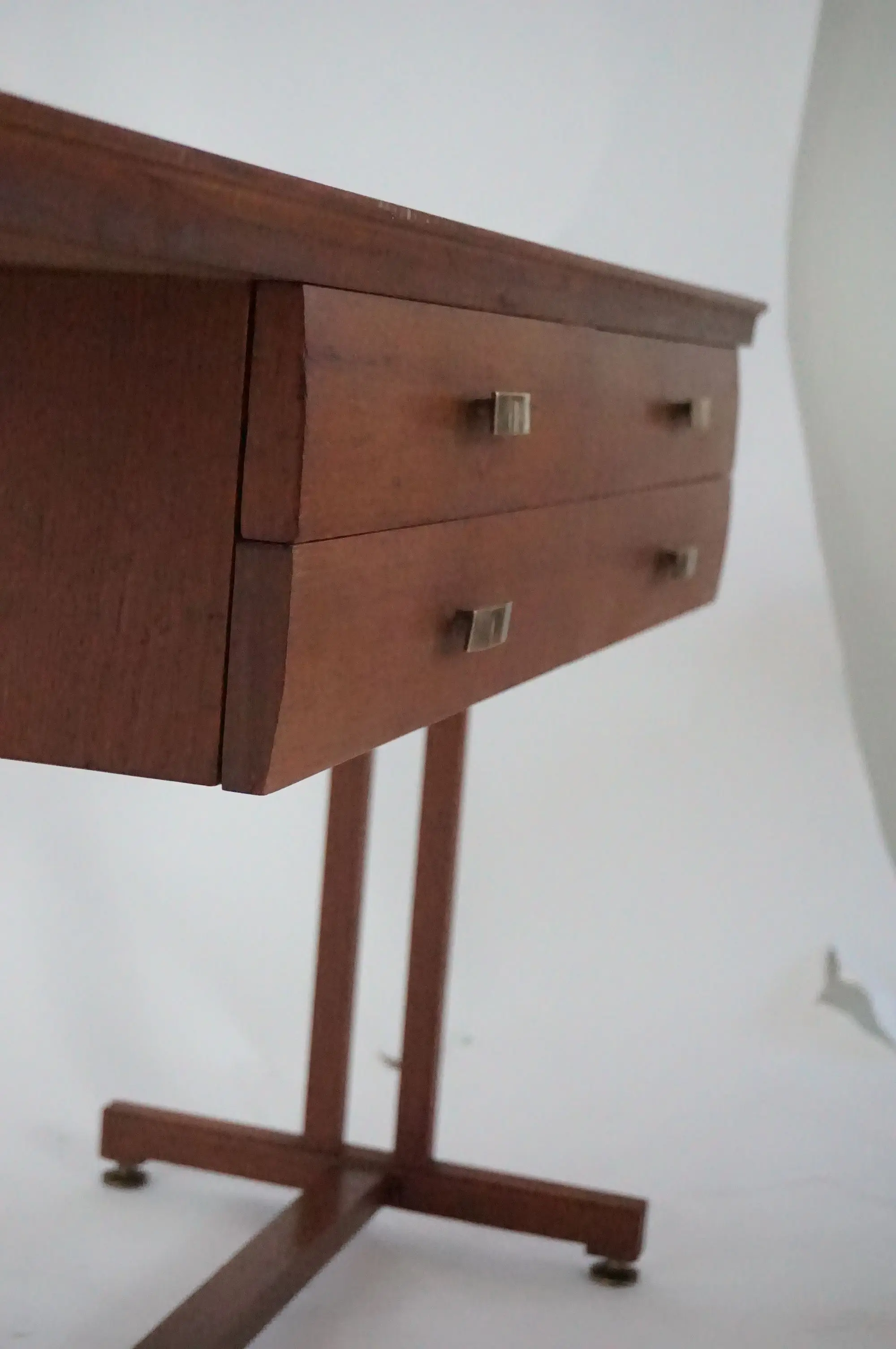 pair of Silvio Cavatorta large consolle tables, dressing tables, 1950 — photo 9