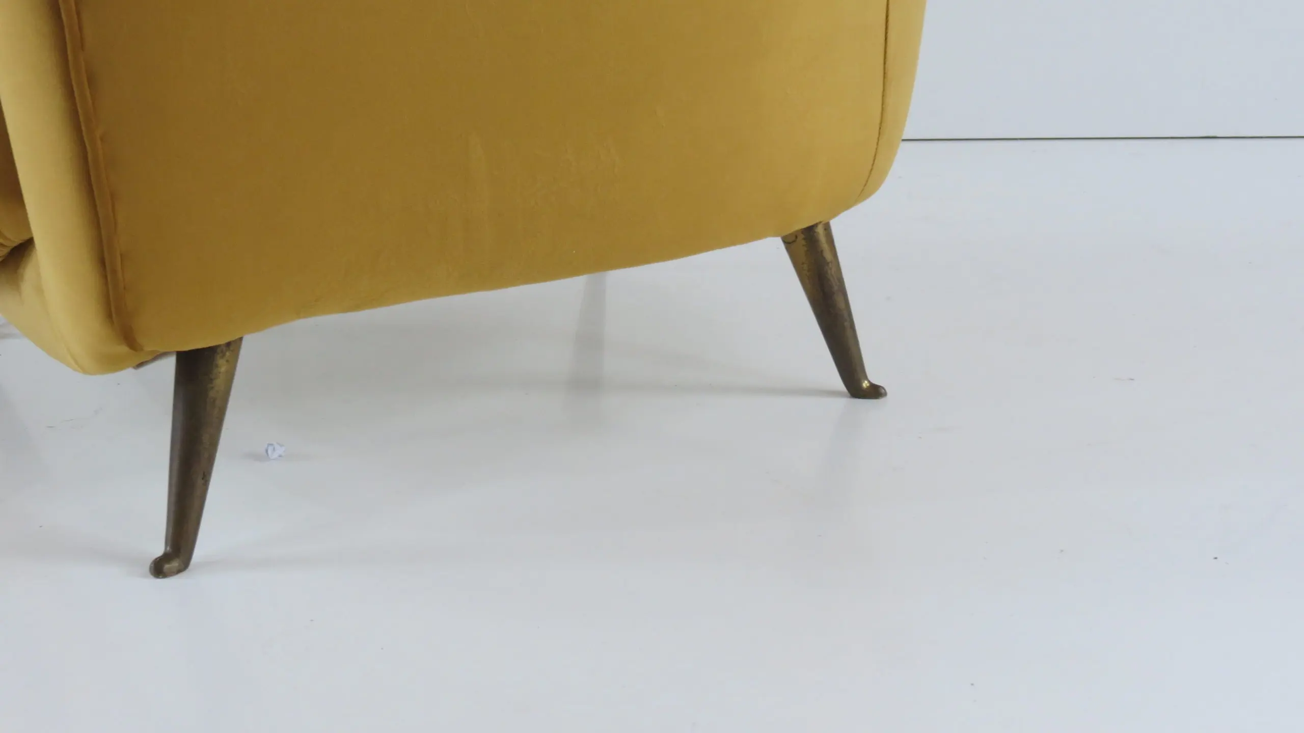 Pair of Rare Gold Ico & Luisa Parisi Armchairs by Isa, 1952 — photo 10