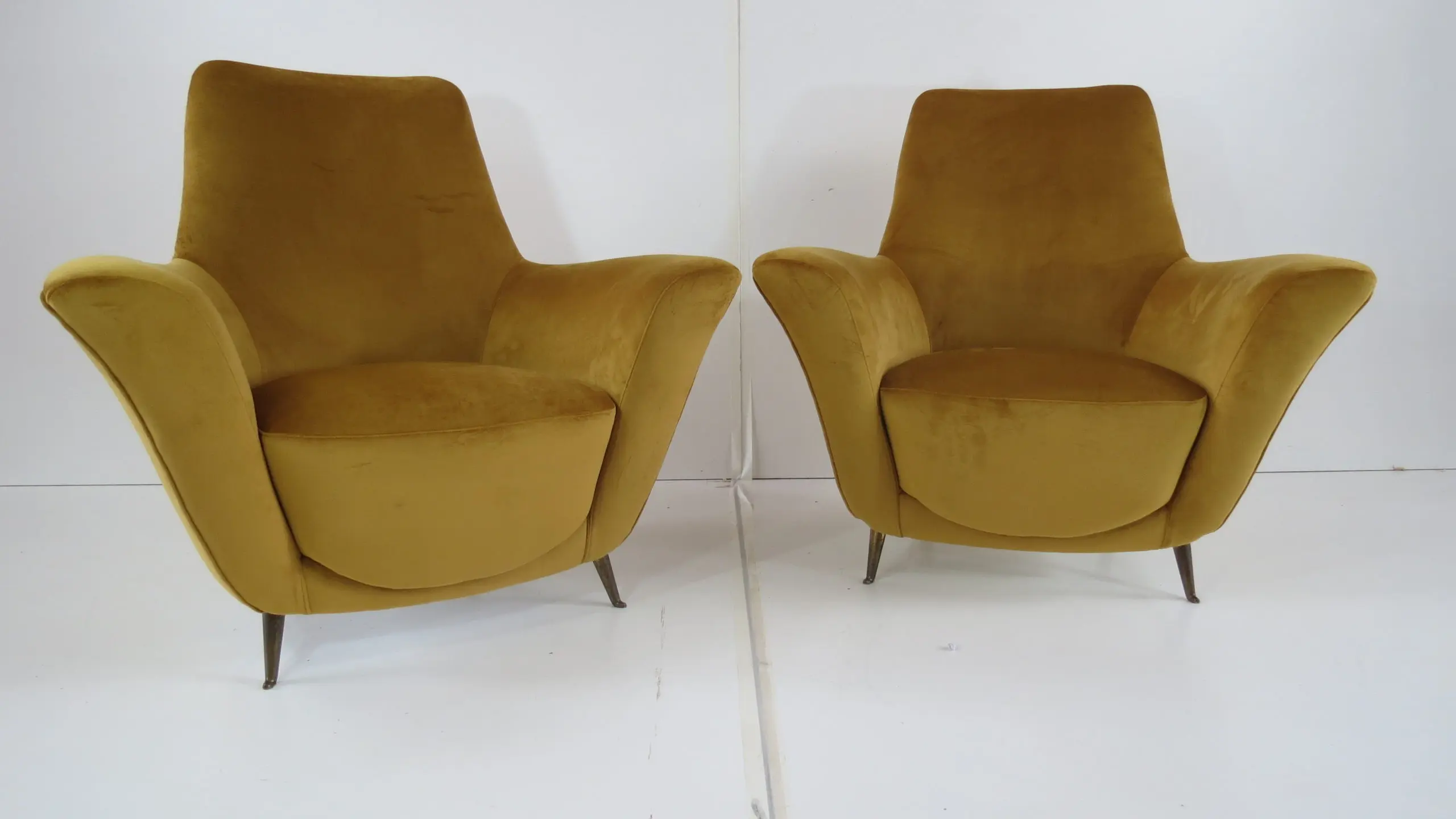 Pair of Rare Gold Ico & Luisa Parisi Armchairs by Isa, 1952 — photo 20