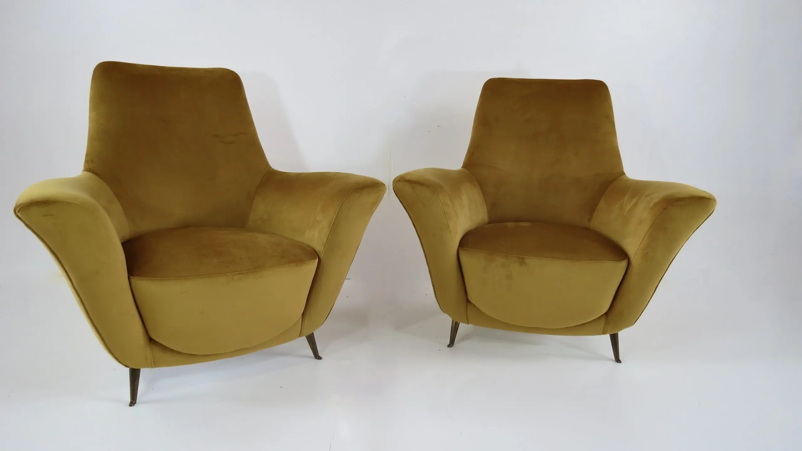 Pair of Rare Gold Ico & Luisa Parisi Armchairs by Isa, 1952 — photo 22