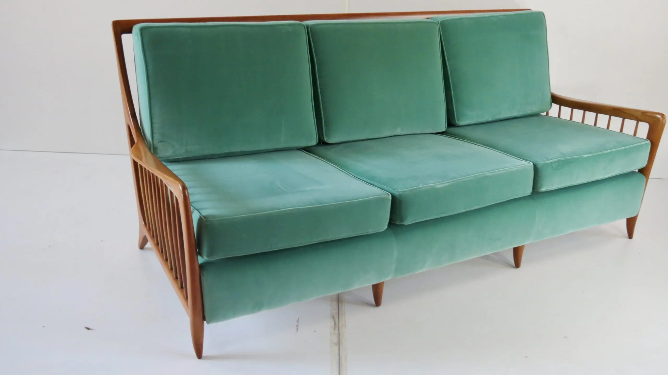 Rare Large Paolo Buffa Cherrywood Green Sofa, 1942 — photo 17