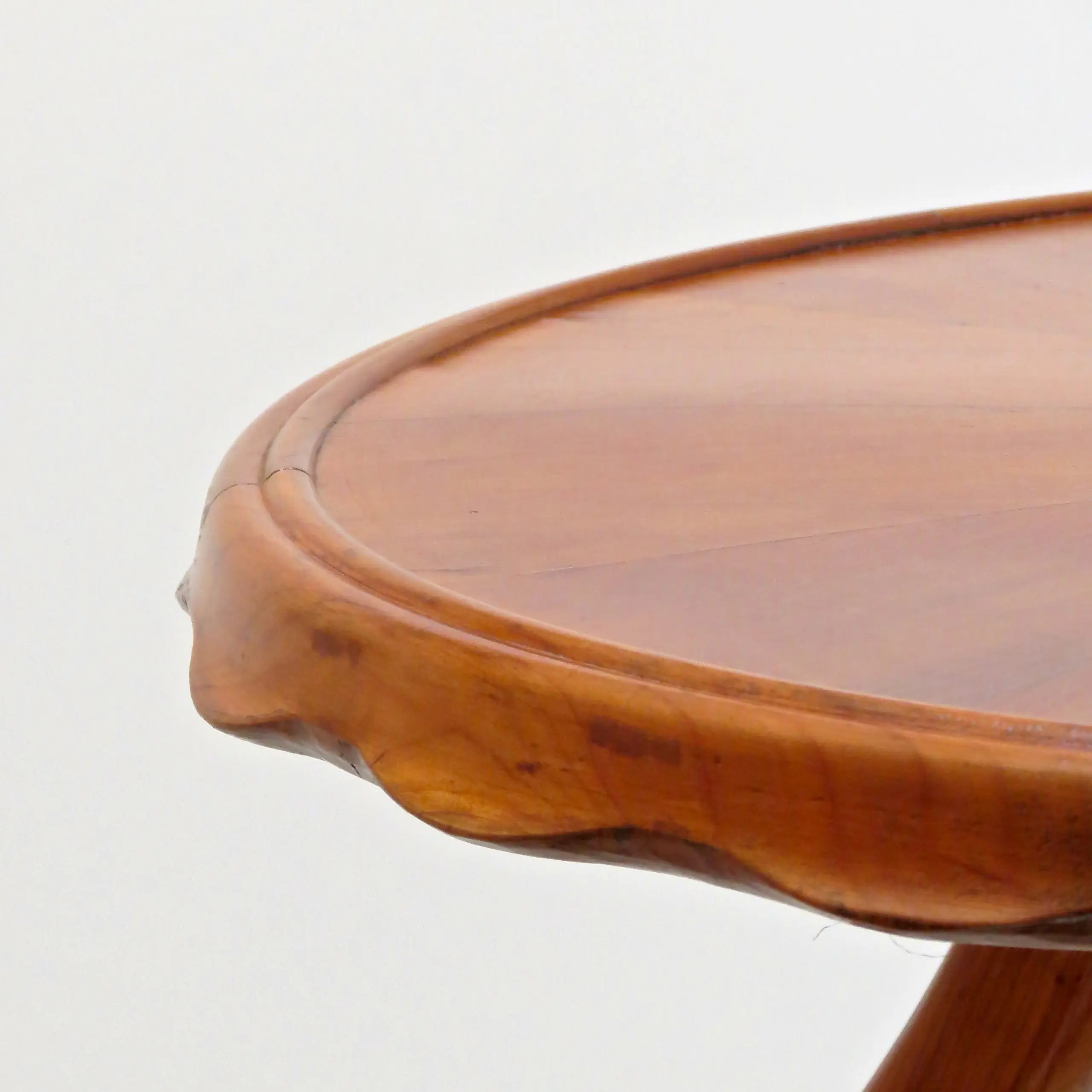 Osvaldo Borsani Round Coffee Table, 1940 — photo 6