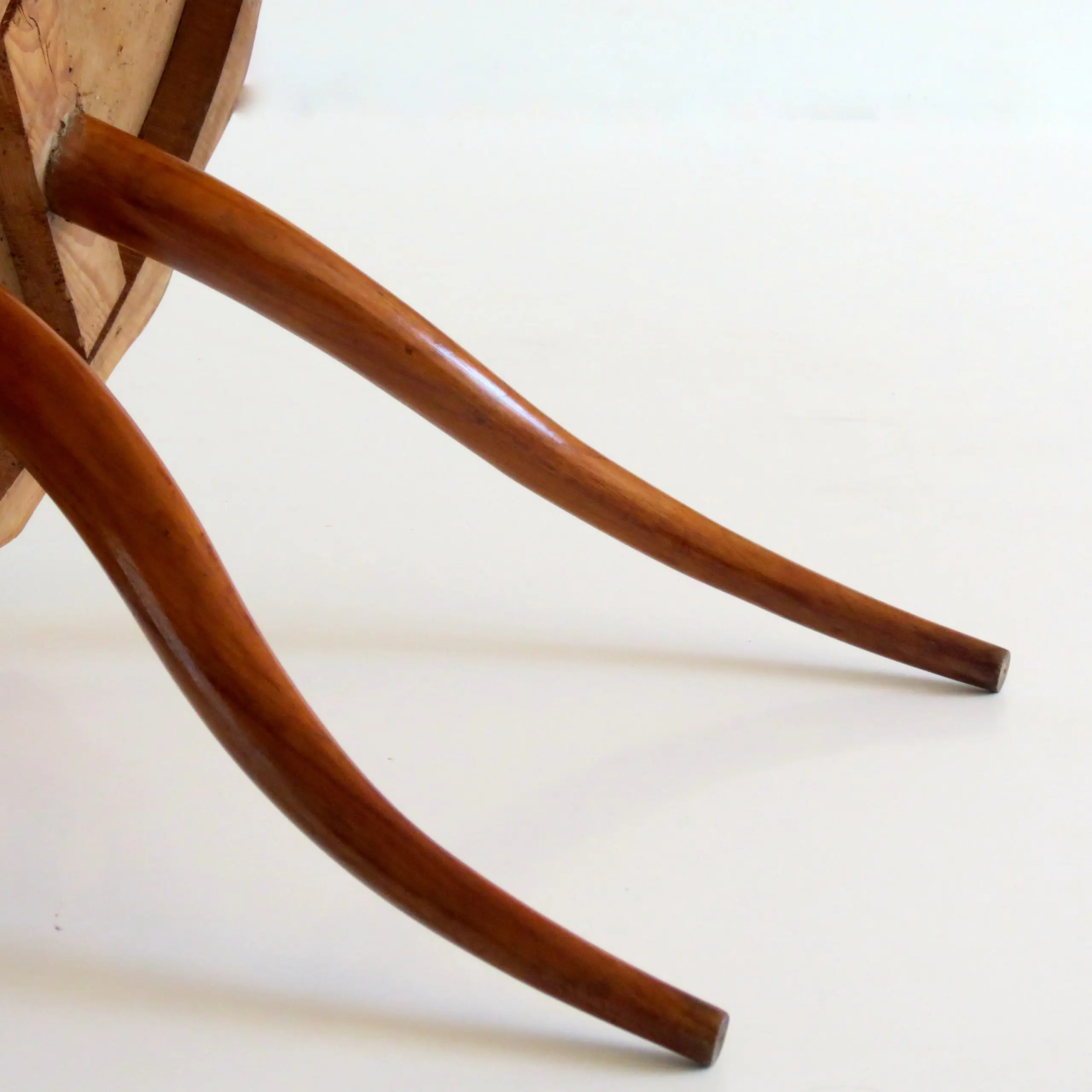 Osvaldo Borsani Round Coffee Table, 1940 — photo 8