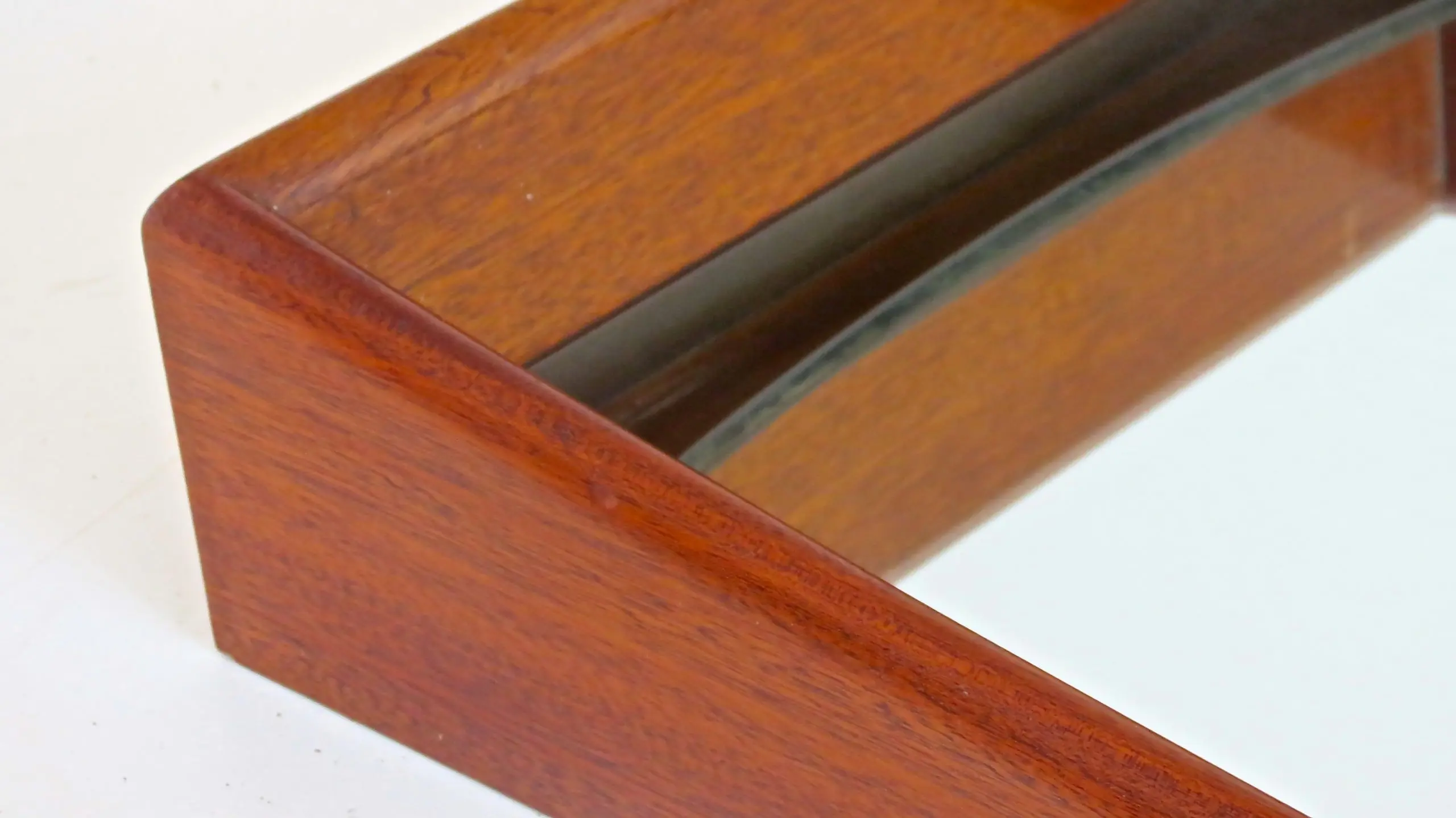 Pair of Walnut Ico Parisi Curved Wall Mirrors, 1950 — photo 13