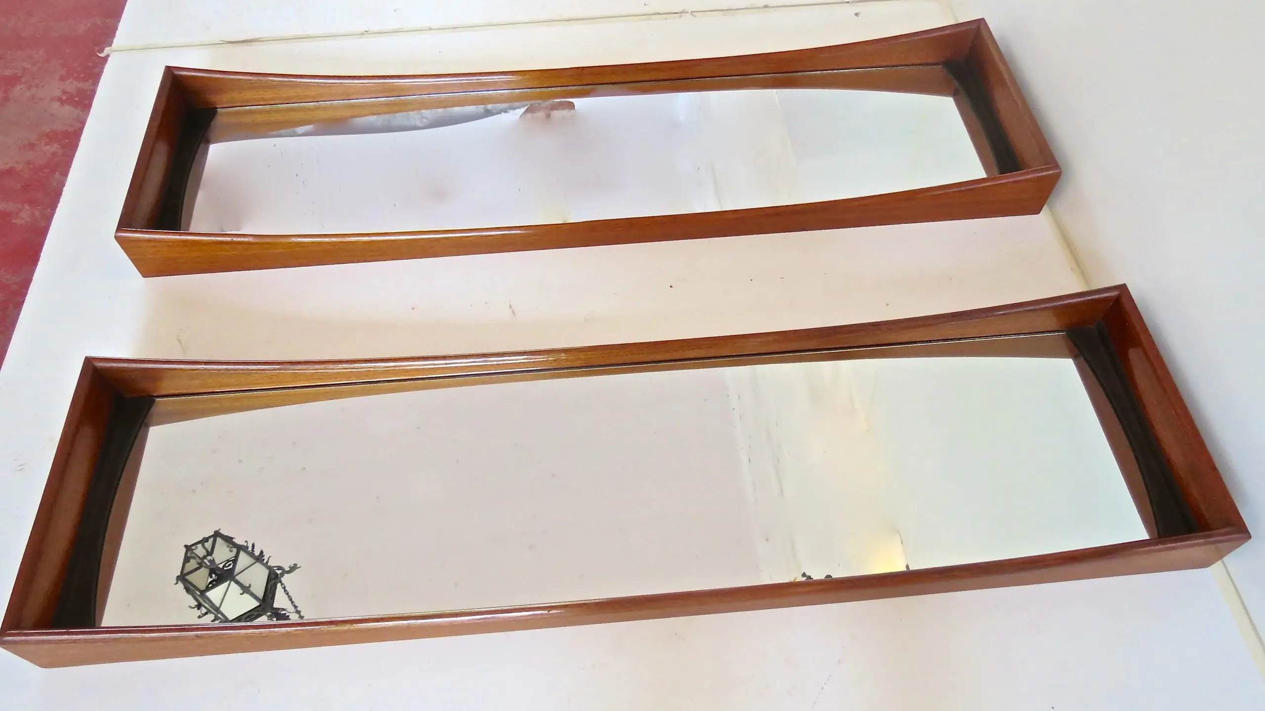 Pair of Walnut Ico Parisi Curved Wall Mirrors, 1950 — image 3