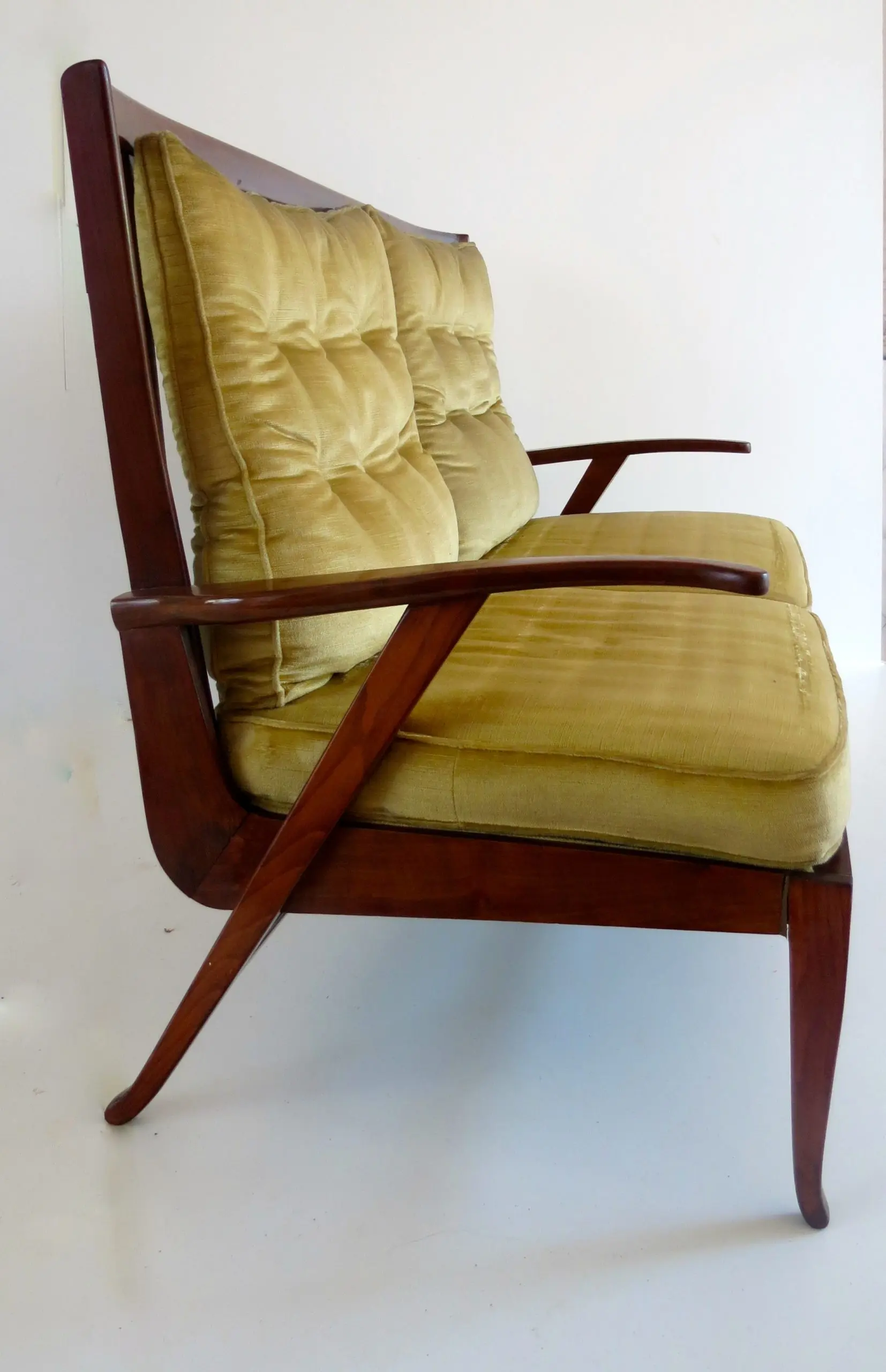attr.Paolo Buffa Walnut Sofa, 1950 — photo 4