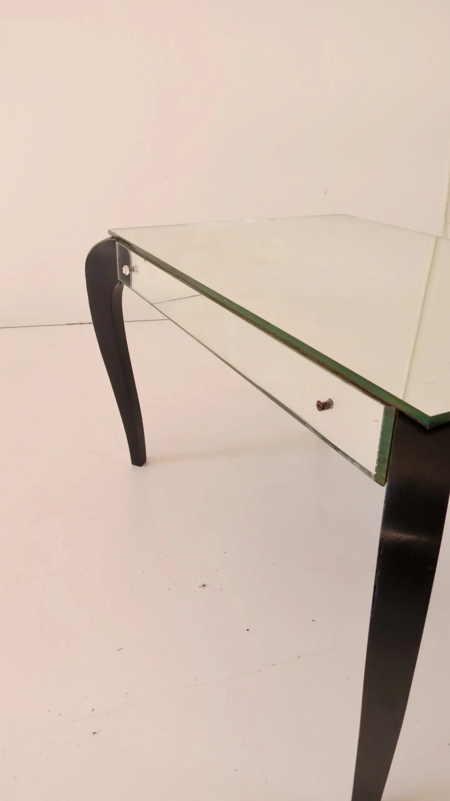 Rare Mirrored Glass Occasional Side Table, 1935 — photo 11