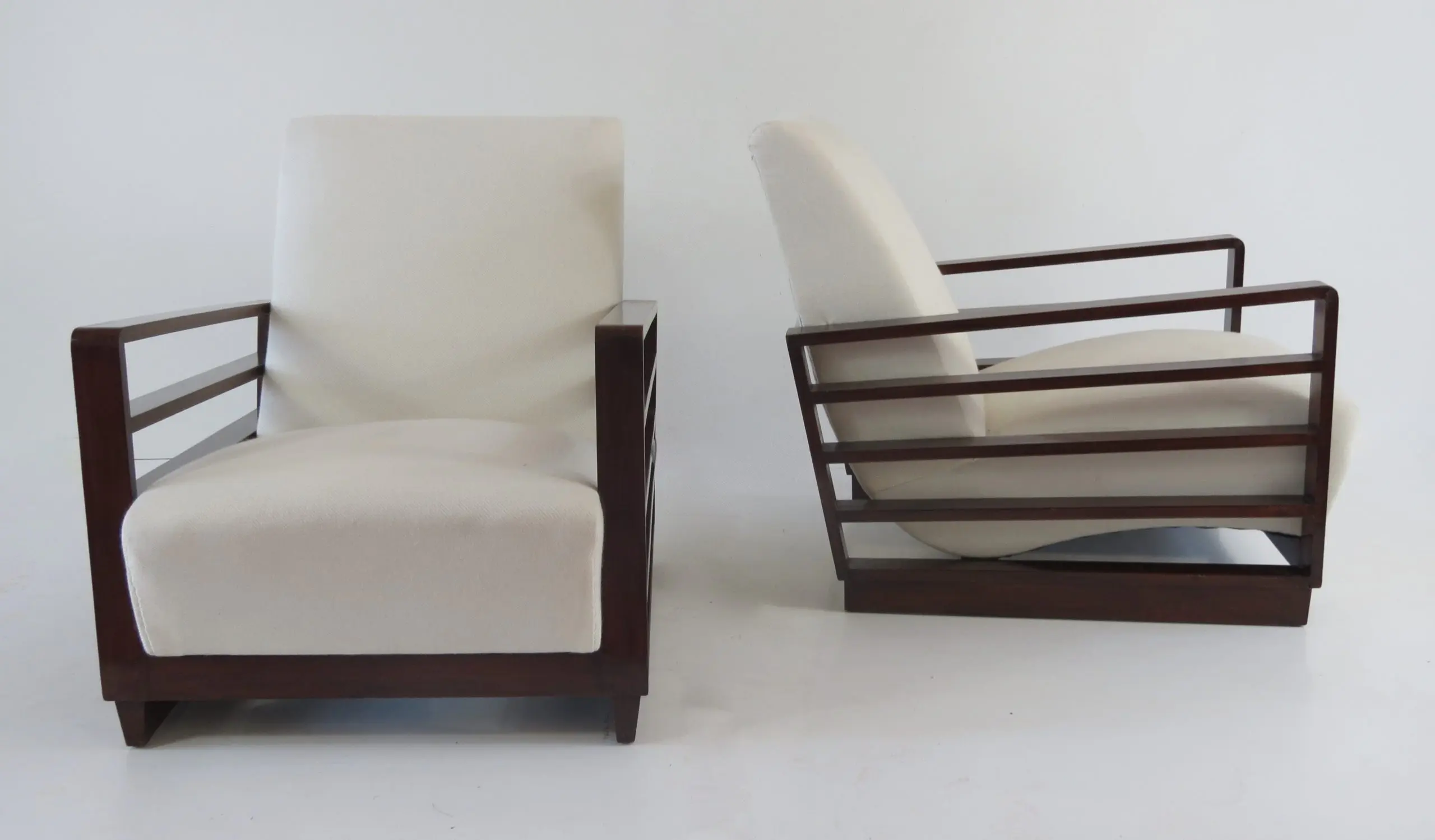 Fine Pair of Mario Quarti Rationalist Beech White Lounge Chairs, 1940 — photo 12