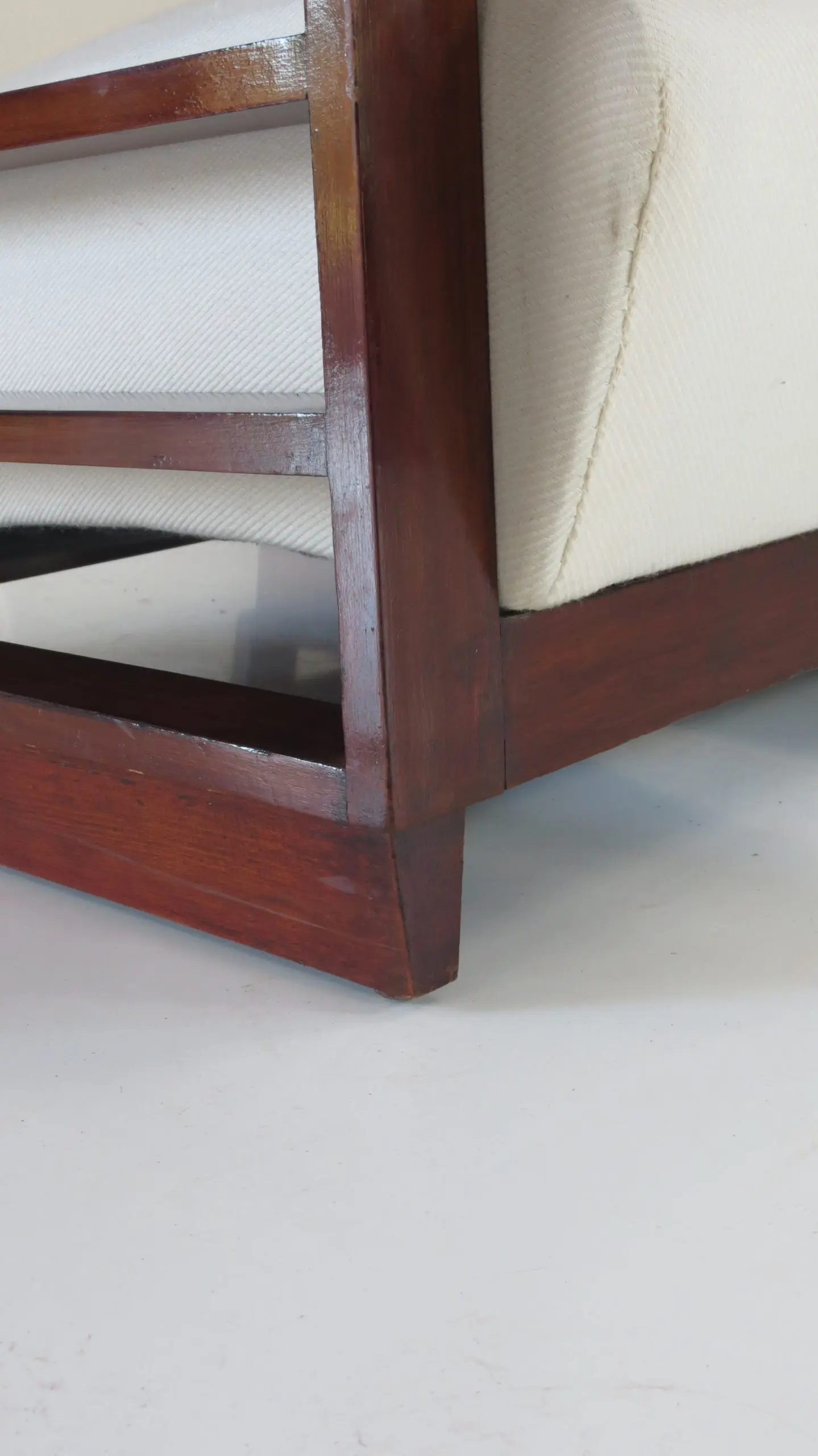 Fine Pair of Mario Quarti Rationalist Beech White Lounge Chairs, 1940 — photo 5