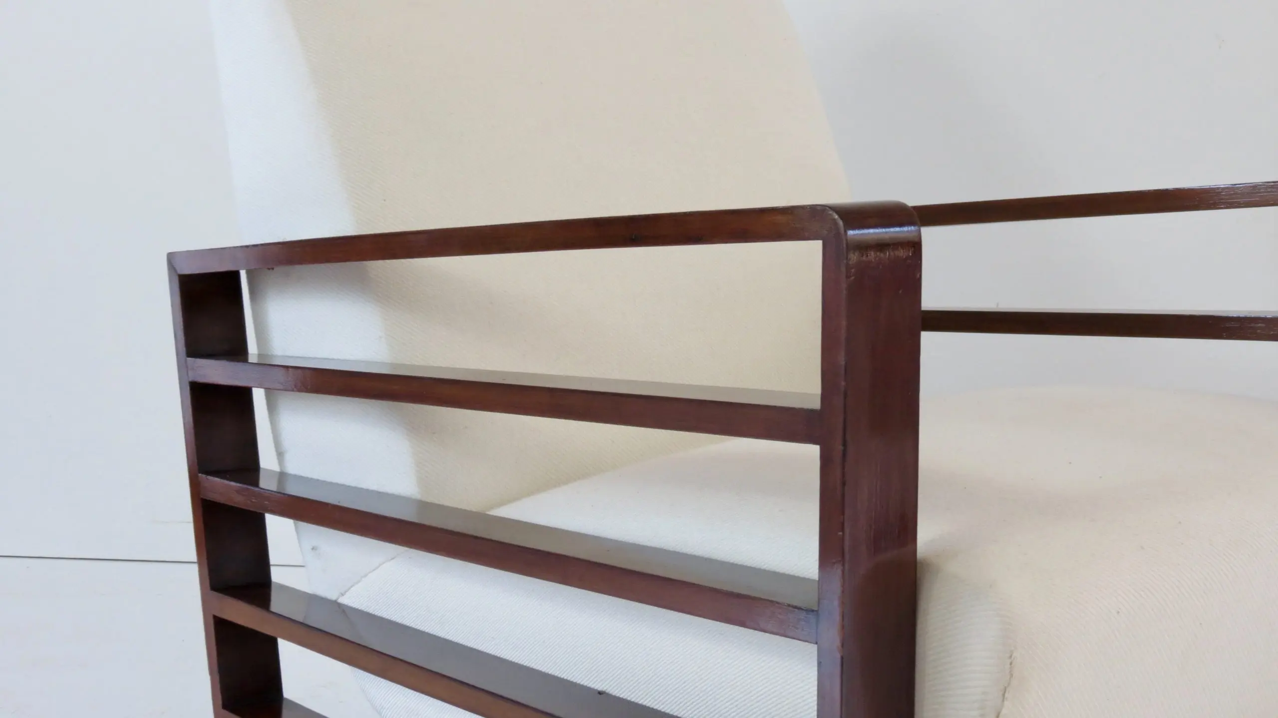 Fine Pair of Mario Quarti Rationalist Beech White Lounge Chairs, 1940 — photo 17