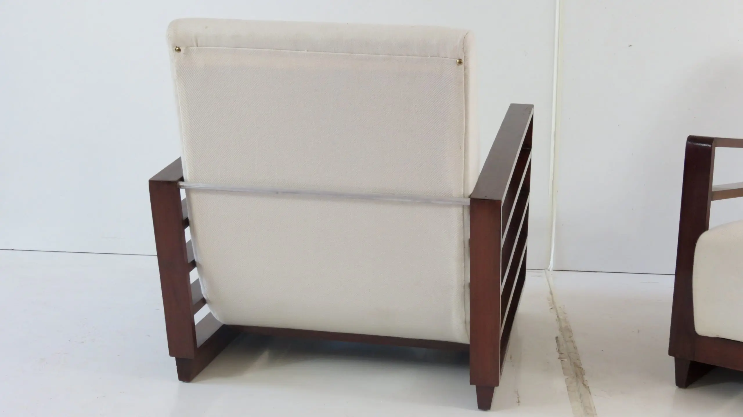 Fine Pair of Mario Quarti Rationalist Beech White Lounge Chairs, 1940 — photo 20