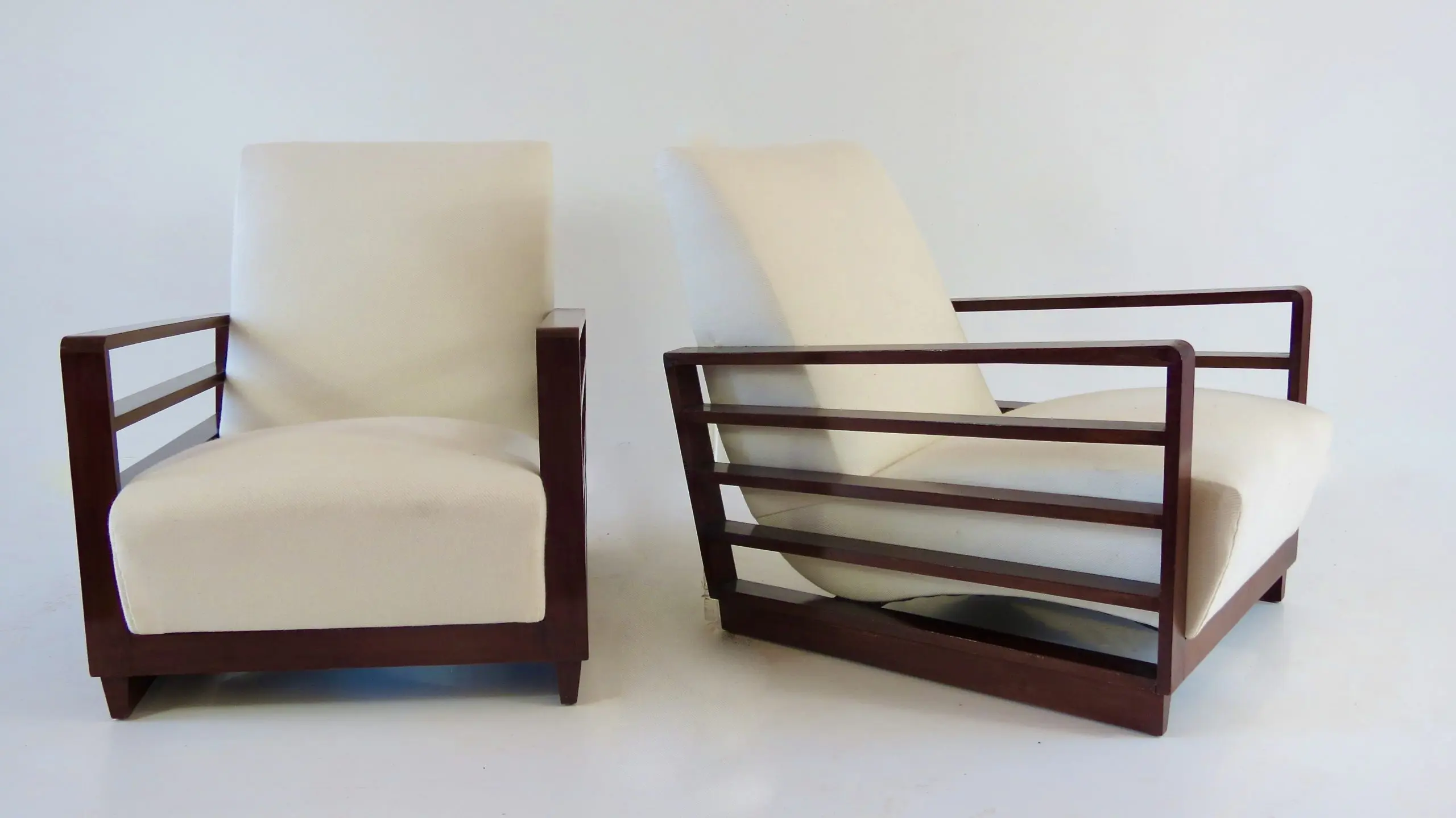 Fine Pair of Mario Quarti Rationalist Beech White Lounge Chairs, 1940 — photo 11