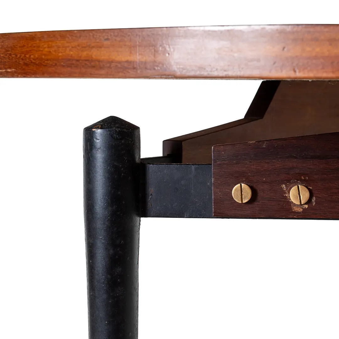 Fine Three Feet Silvio Cavatorta Large Teak Triangular Round Dining Table, 1950 — photo 7