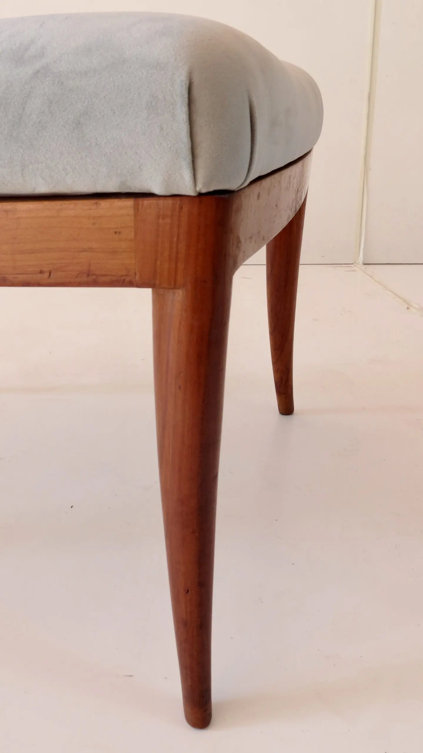 Pair of Andrea Busiri Vici Cherrywood Lounge Chairs, 1940 — photo 10
