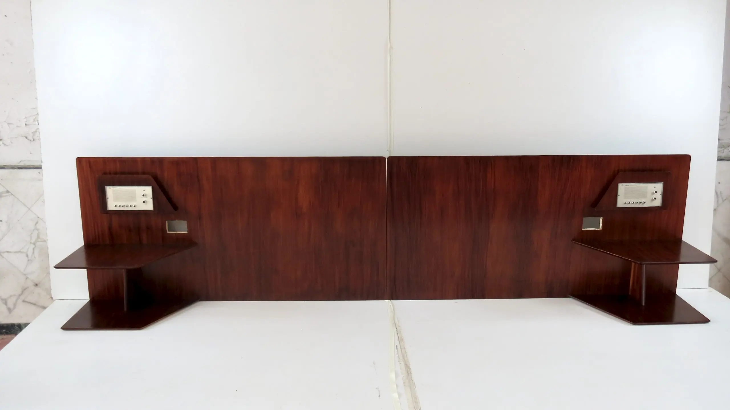 Gio Ponti, Pair of Fine Mahogany Headboards from Hotel Royal Naples, 1955 — photo 5
