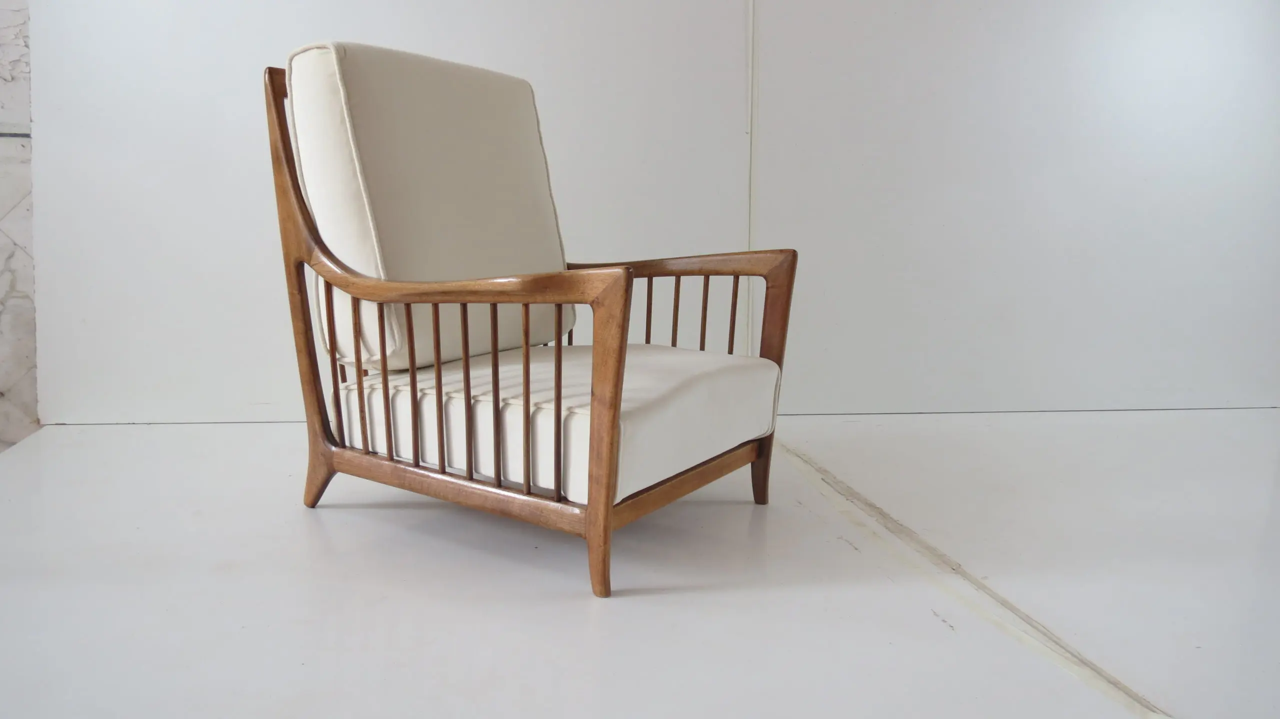 Rare Paolo Buffa White Cherrywood Armchair 118/F, 1950 — photo 15