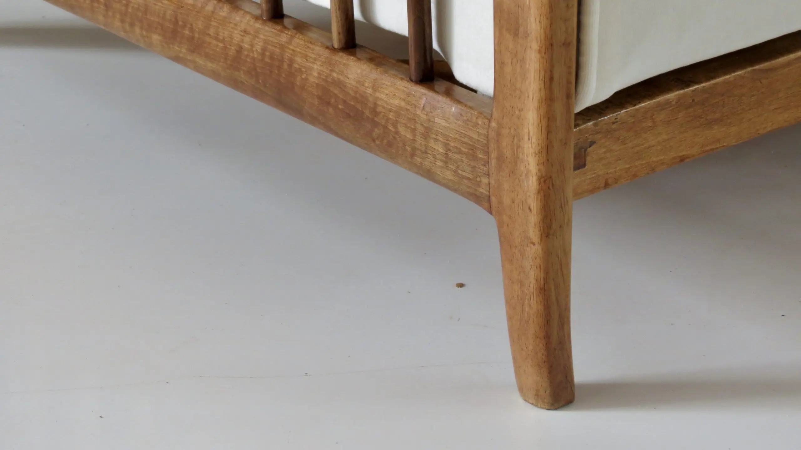 Rare Paolo Buffa White Cherrywood Armchair 118/F, 1950 — photo 4