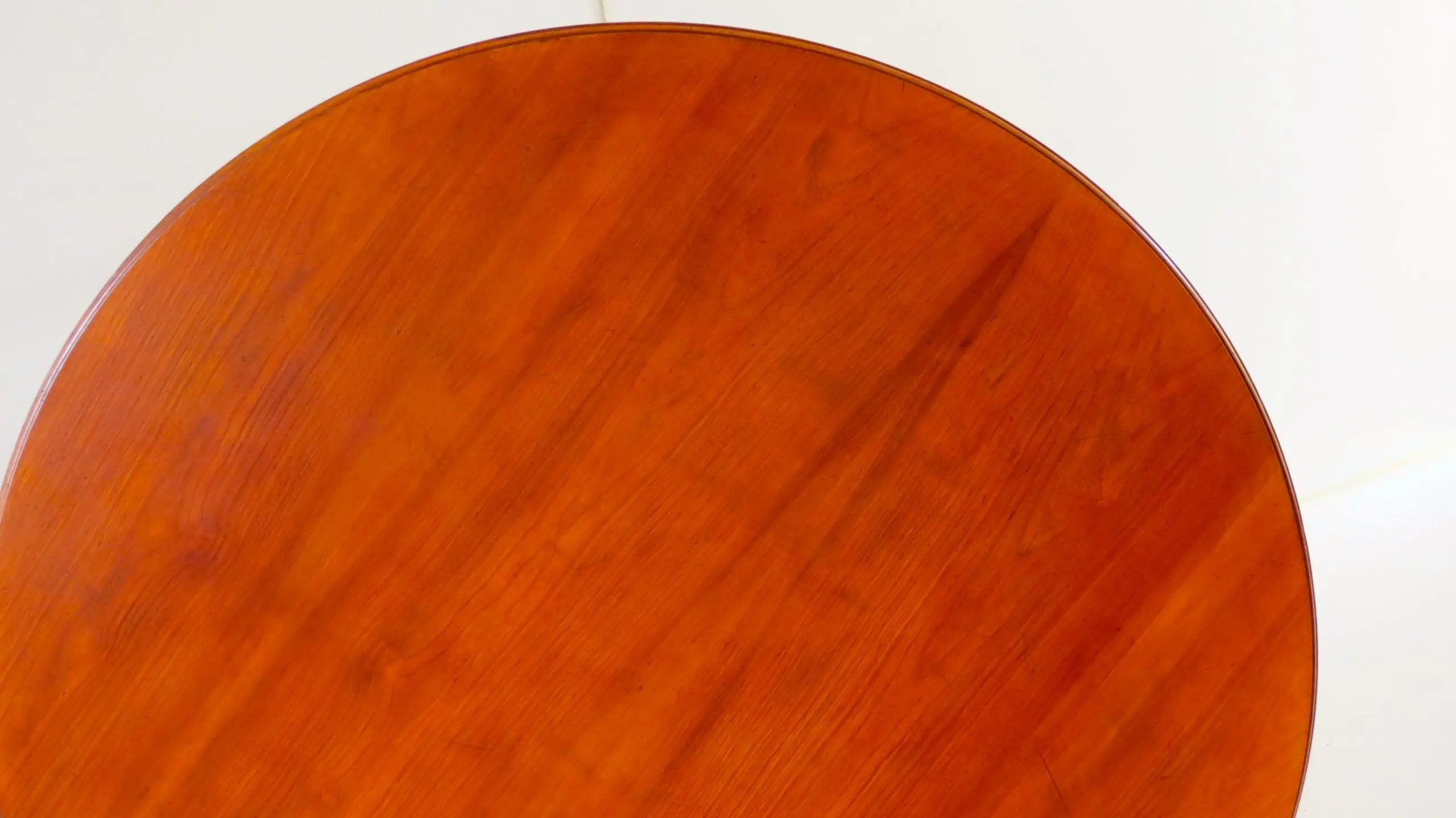 Paolo Buffa Unique Round Dining Table Cherrywood, 1950 — photo 6