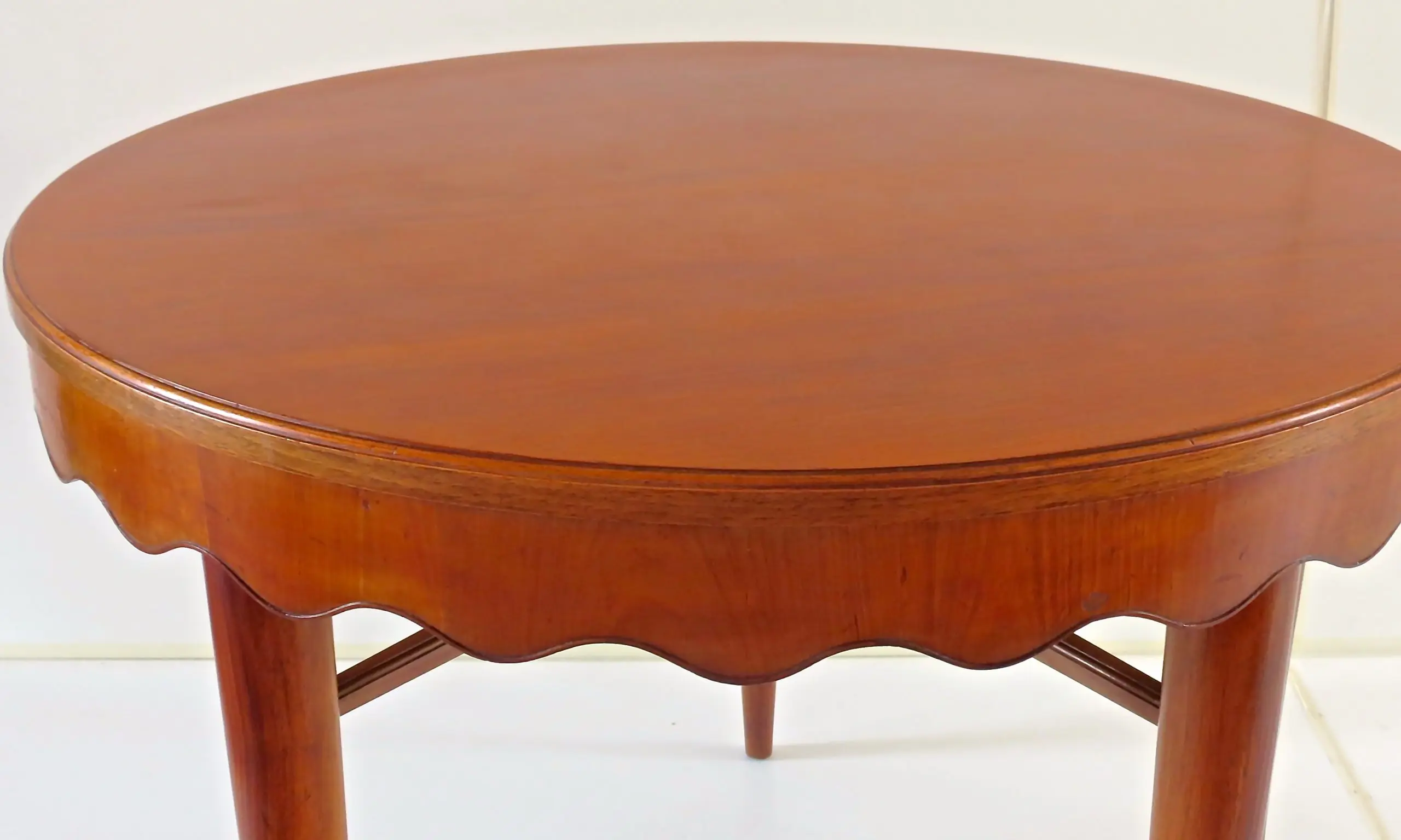Paolo Buffa Unique Round Dining Table Cherrywood, 1950 — photo 18